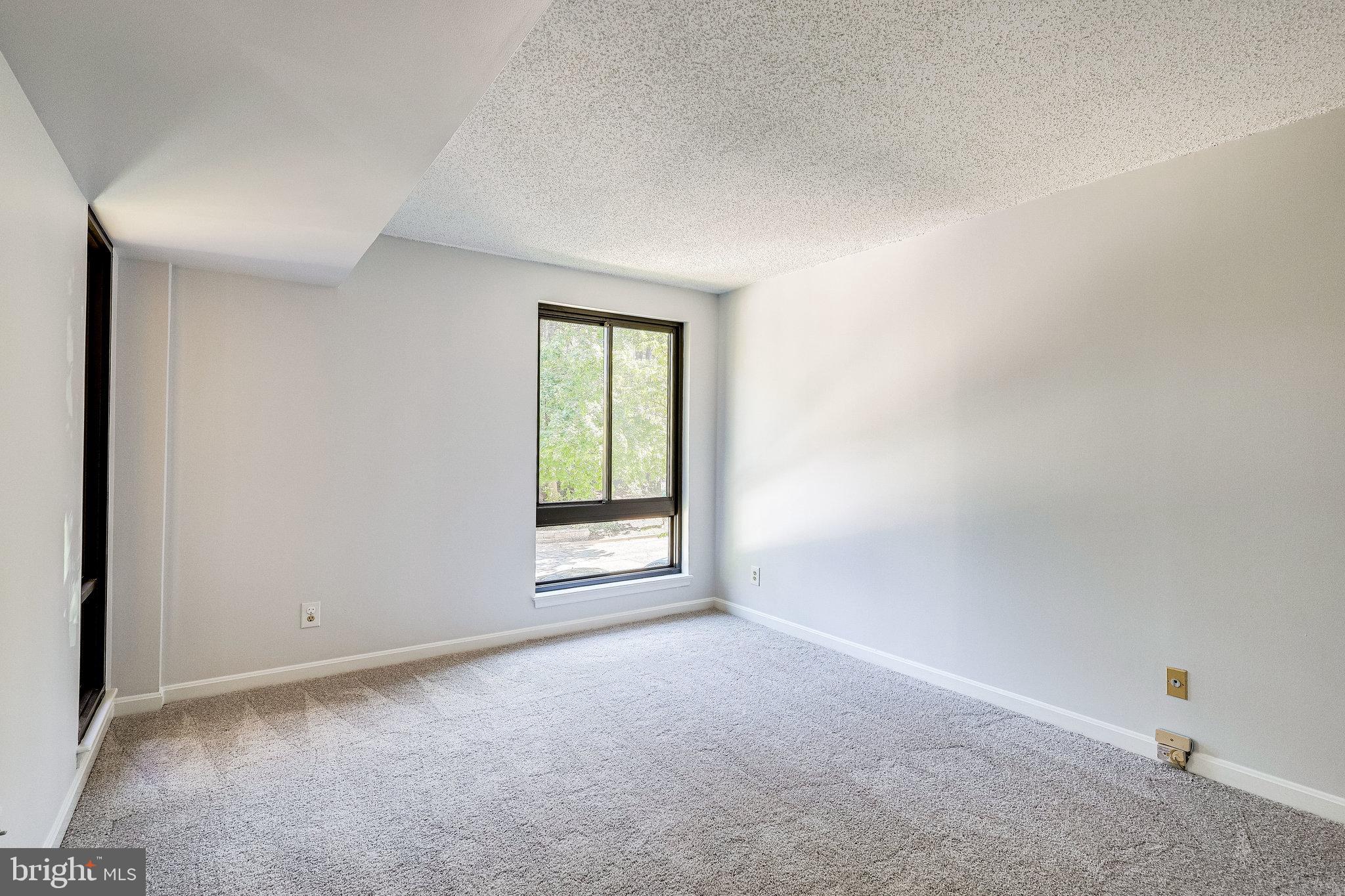 THE PLAZA - Residential