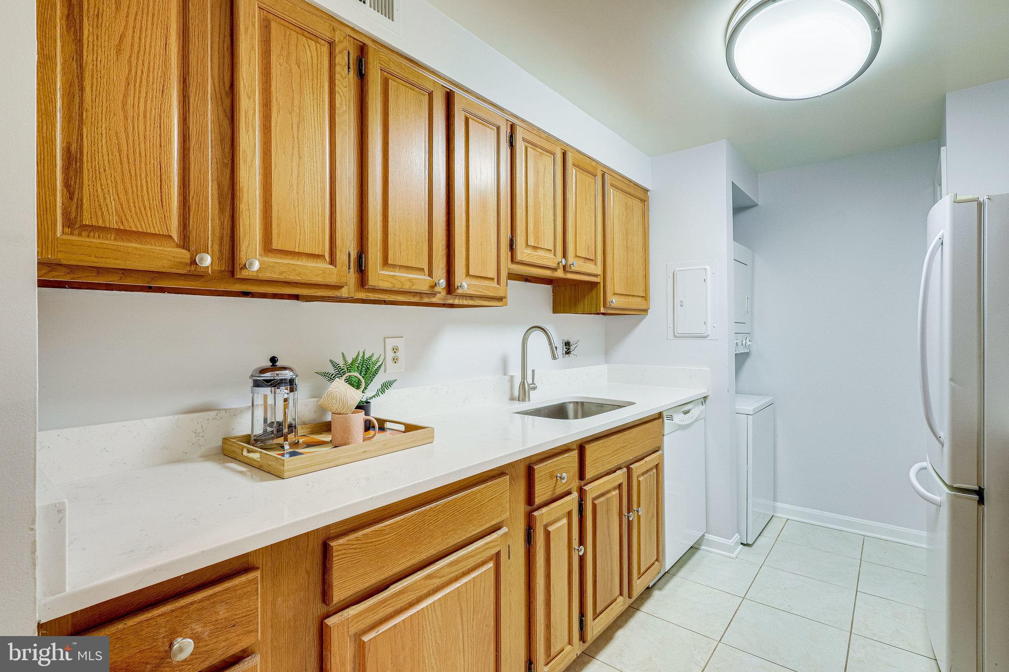 THE PLAZA - Residential