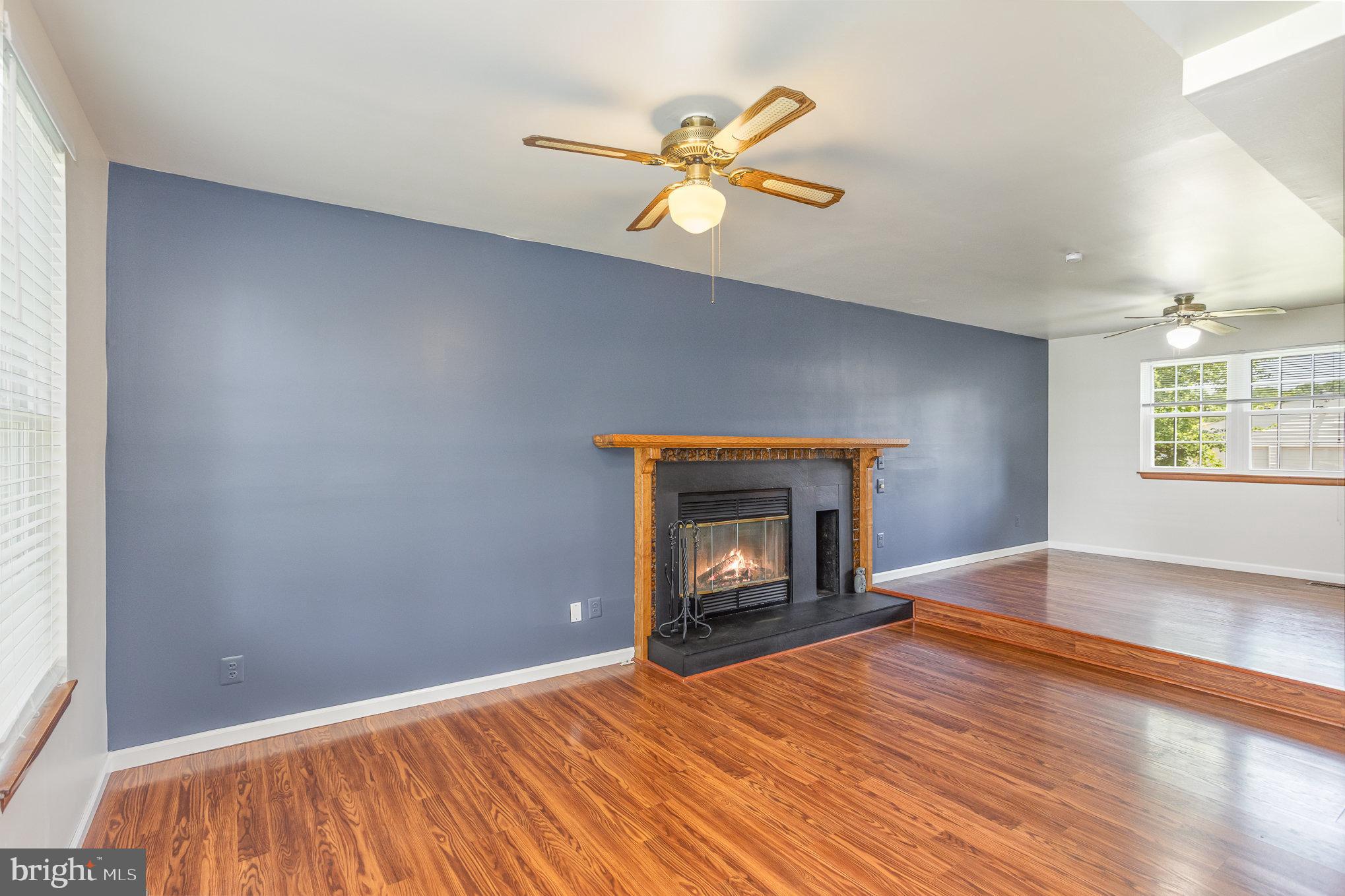 1345 SWEETBRIAR LANE
