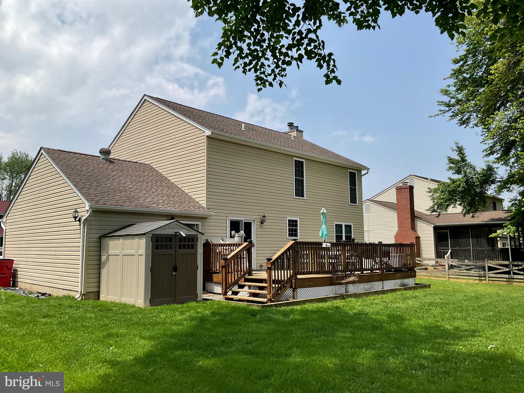 1345 SWEETBRIAR LANE