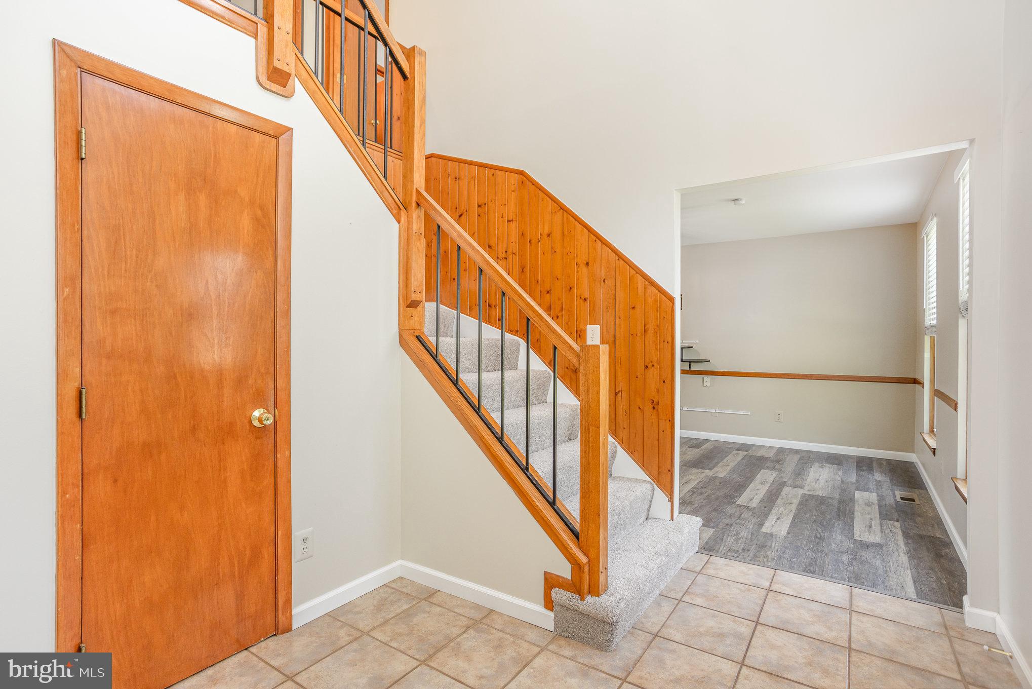 1345 SWEETBRIAR LANE