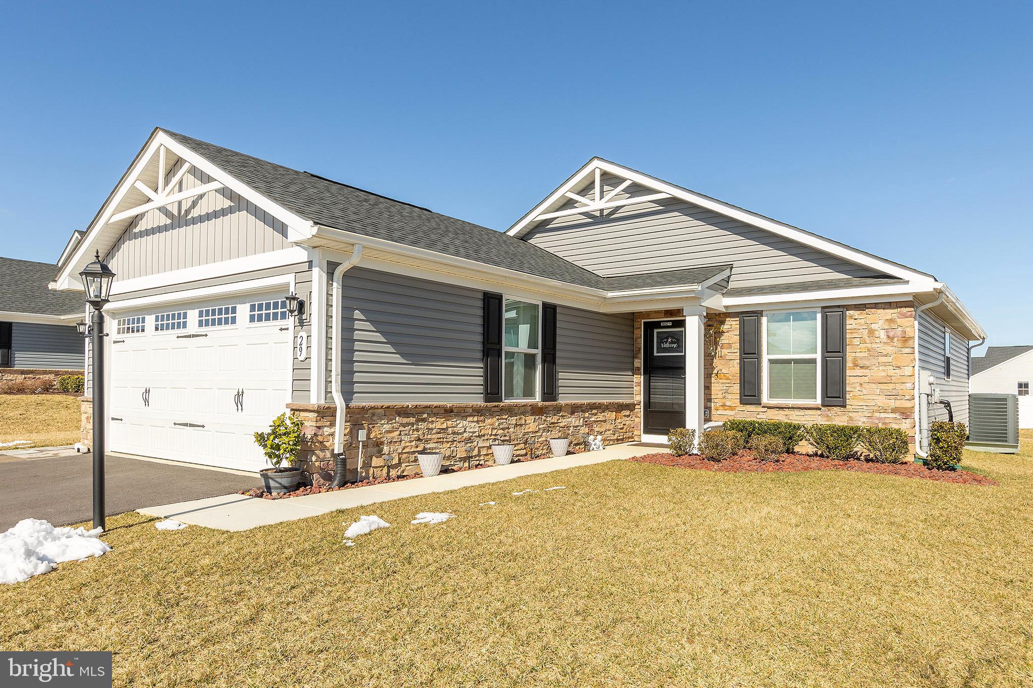 CARDINAL POINTE - Residential