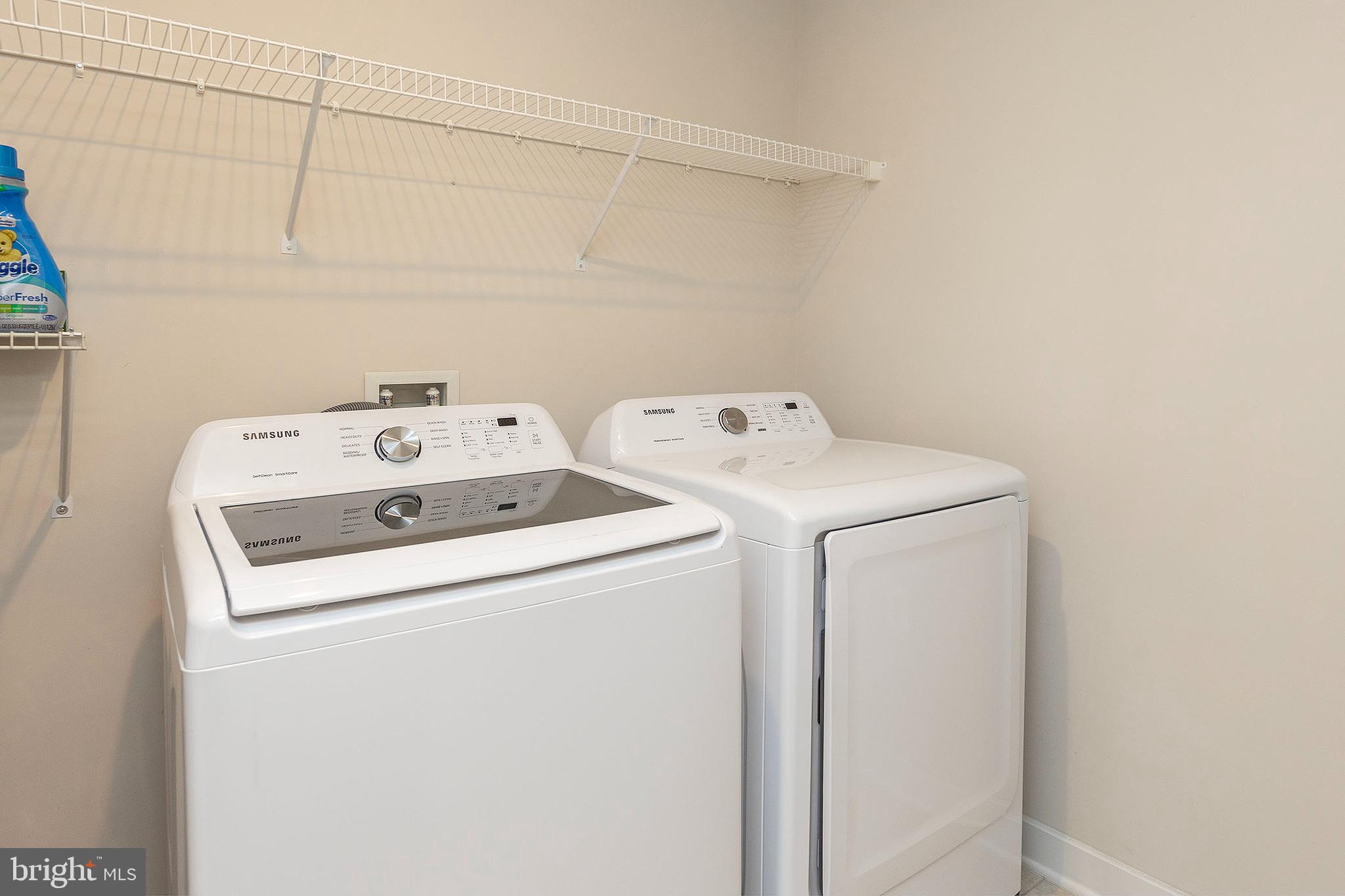 CARDINAL POINTE - Residential