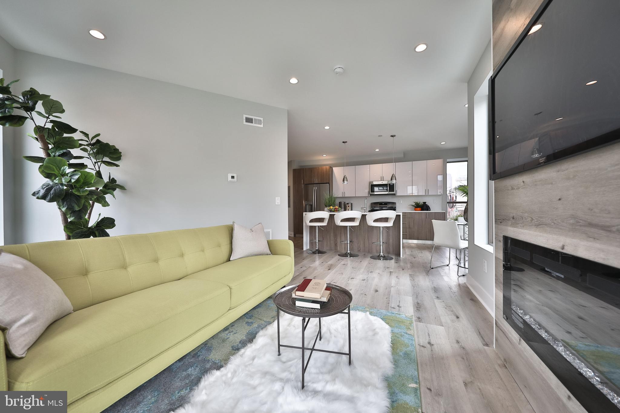 FRANCISVILLE - Commercial Sale