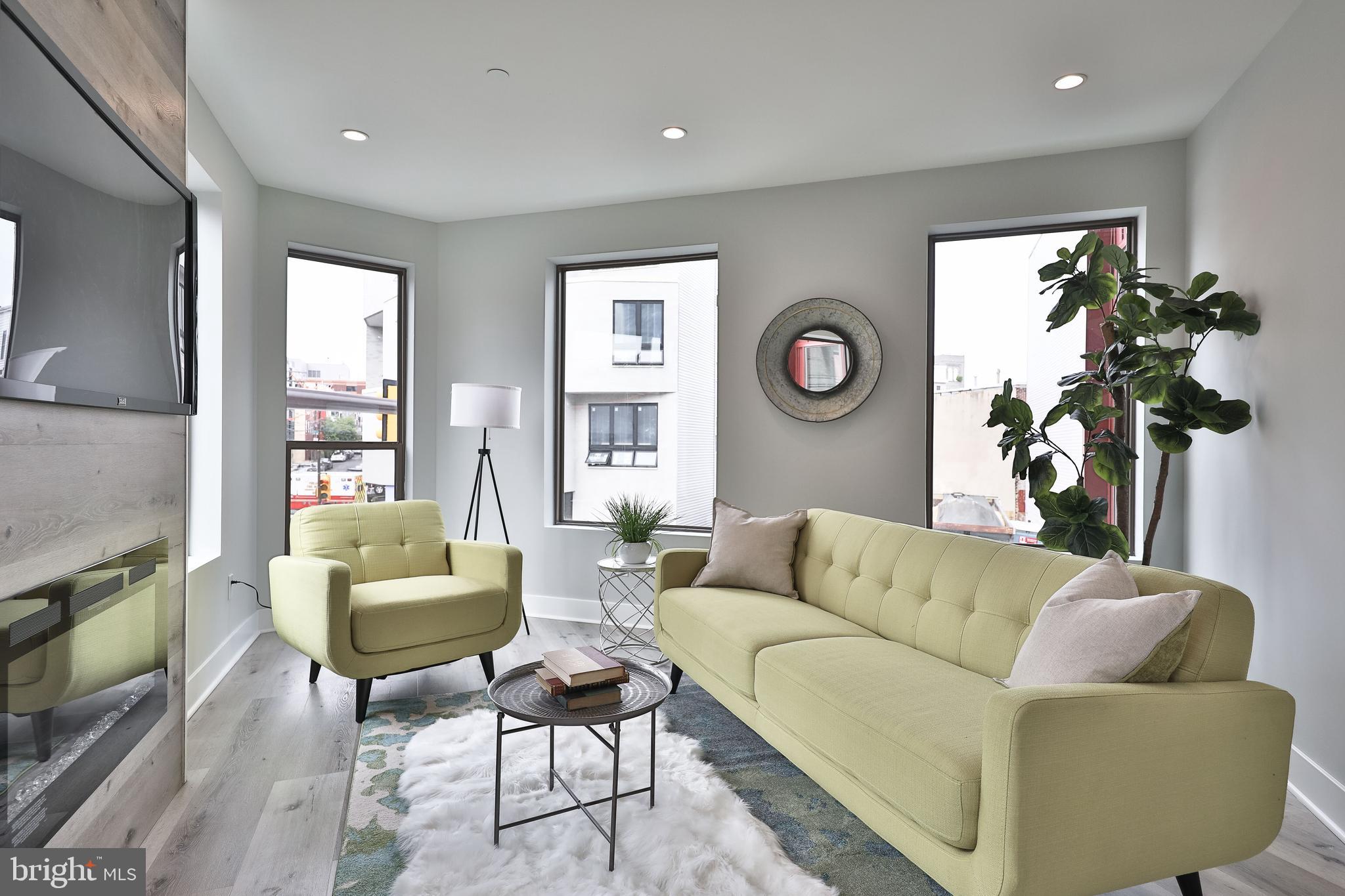 FRANCISVILLE - Commercial Sale