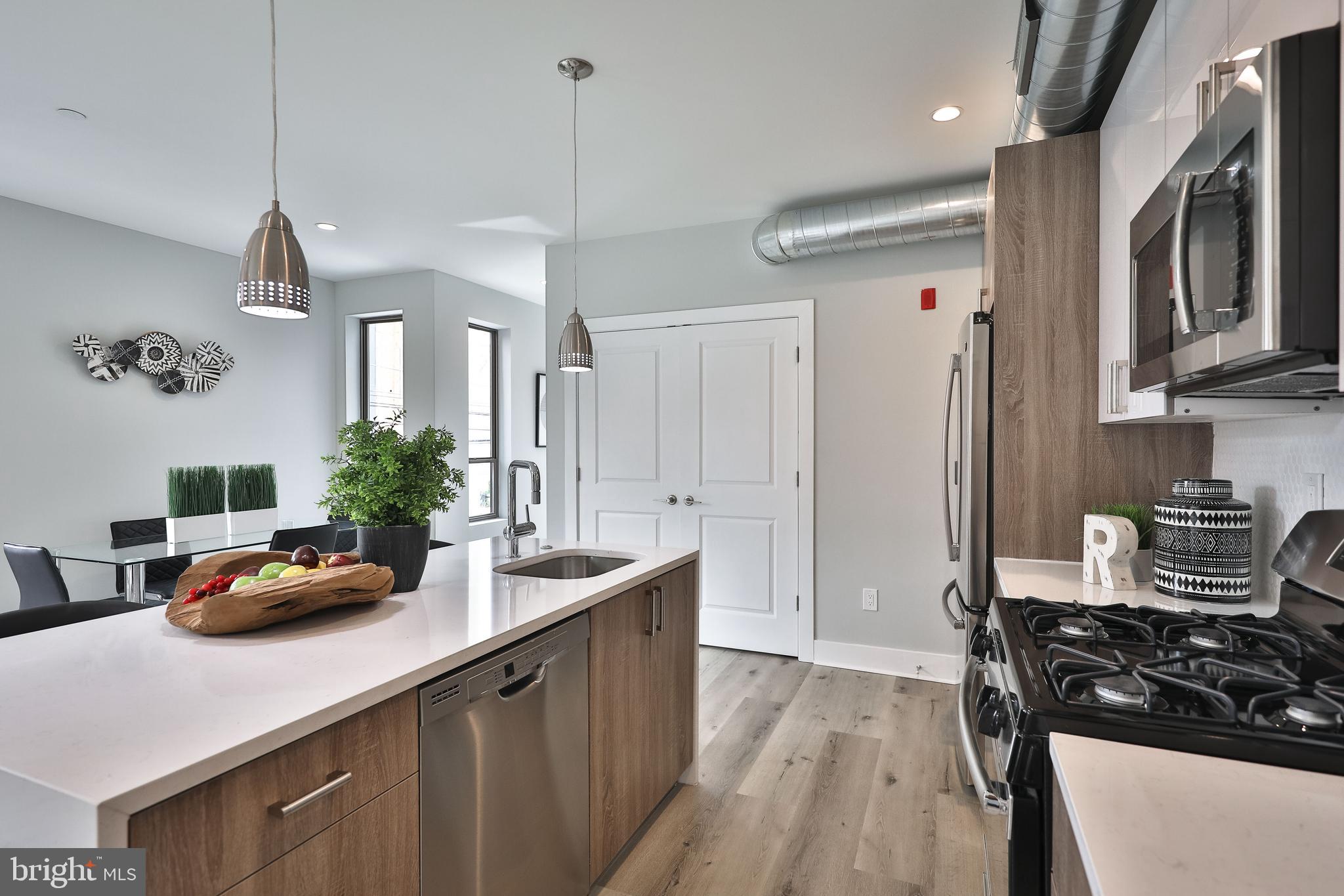 FRANCISVILLE - Commercial Sale