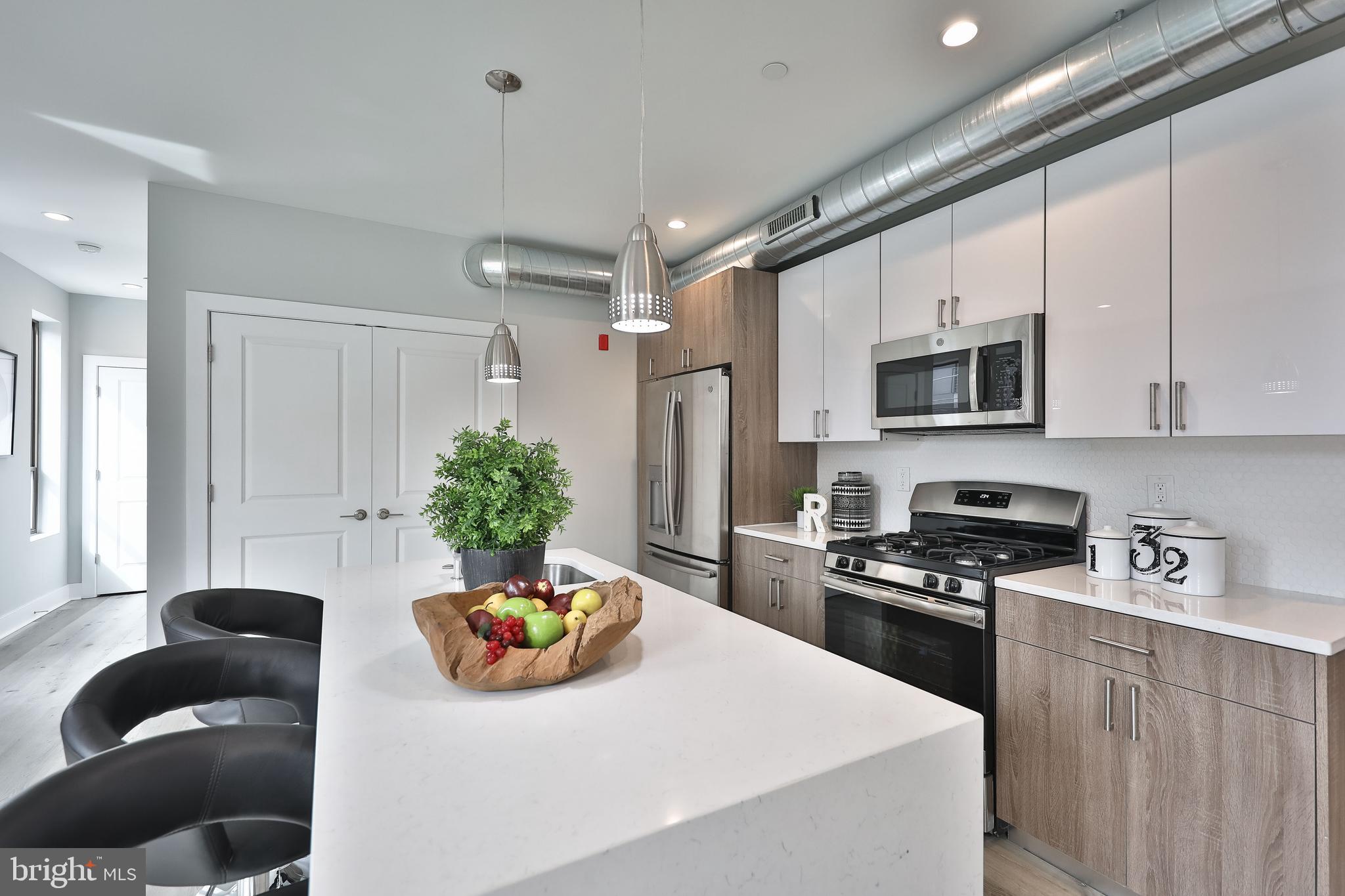 FRANCISVILLE - Commercial Sale