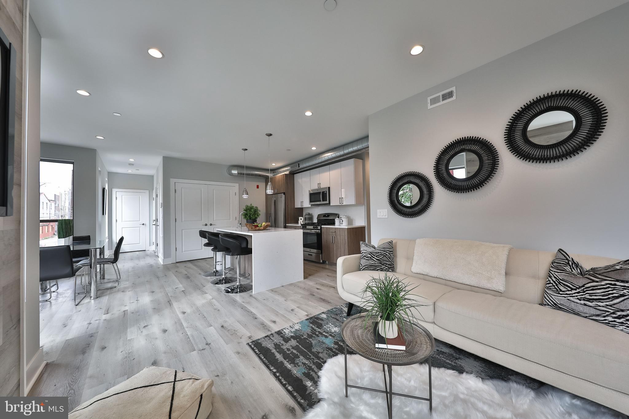 FRANCISVILLE - Commercial Sale