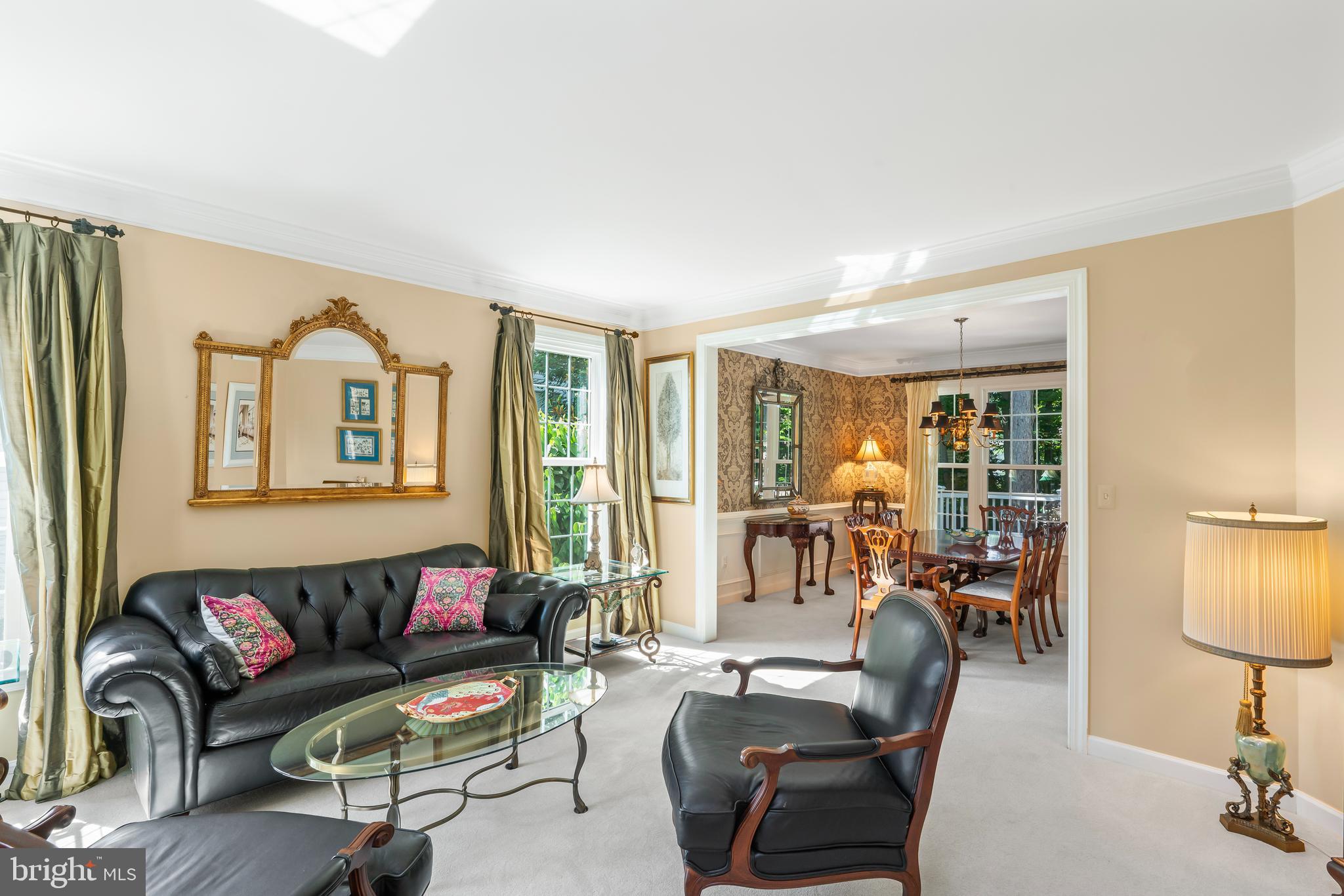 LOWES ISLAND/CASCADES - Residential