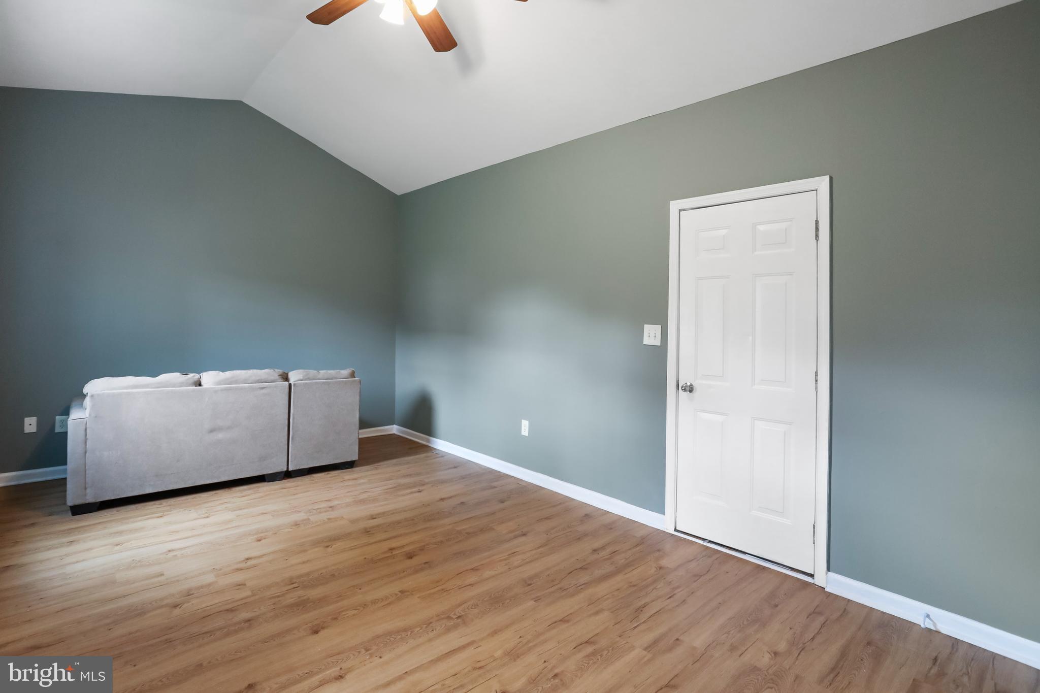 JEFFERSON TERRACE - Residential