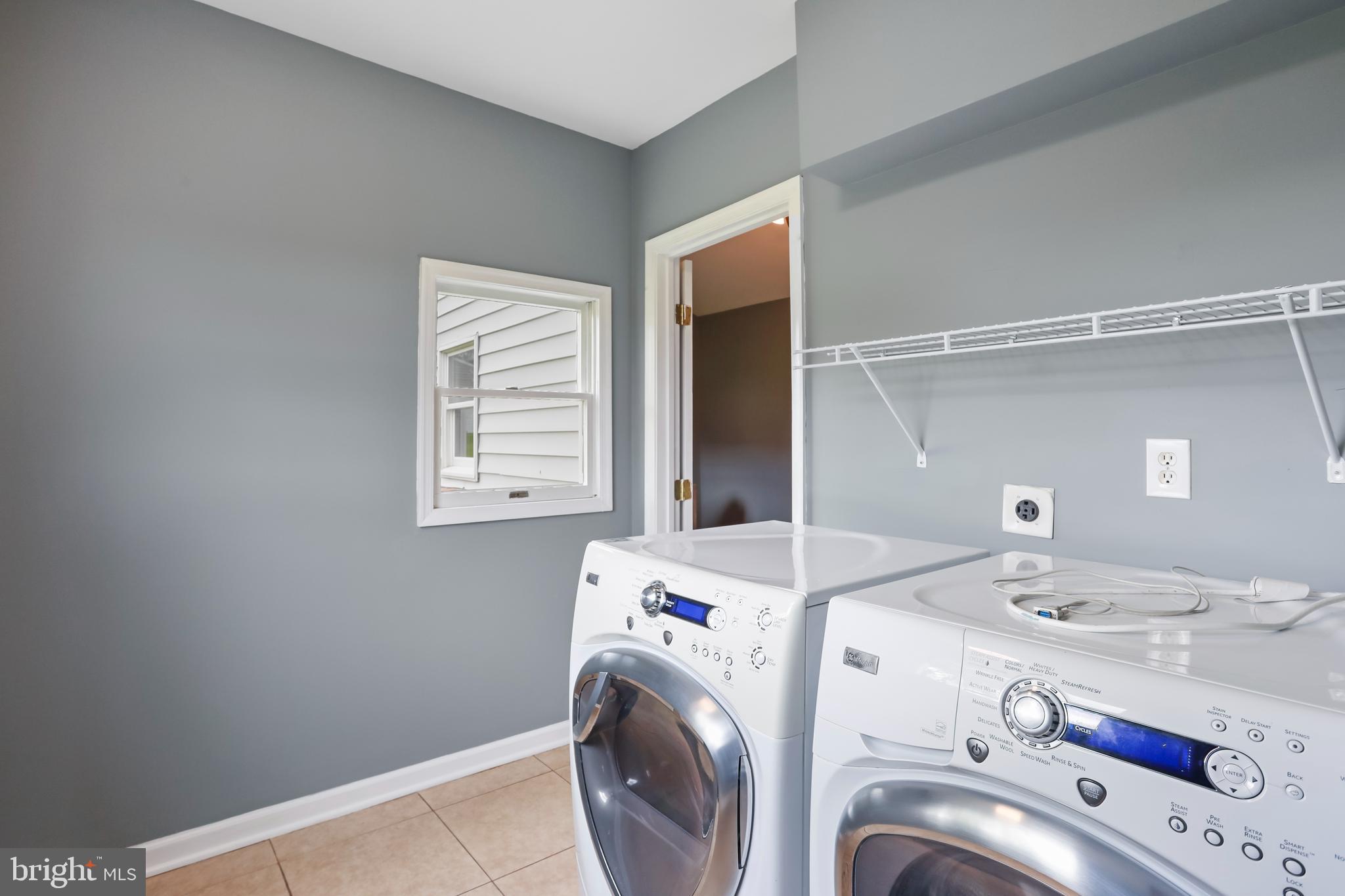 JEFFERSON TERRACE - Residential