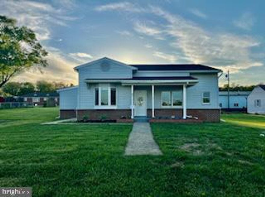Renovated house with addition of 4th bedroom.  Home is in very good shape and features upgraded kitchen nice sized bedrooms, mudroom/laundry, 2 full baths, nice front porch, rear patio, and great back yard space.  Home is located in one of the most convenient areas of Jefferson County with easy access to 340 for commuters to Frederick and South and Northern Virginia.  Newly paved driveway offers ample off street parking.