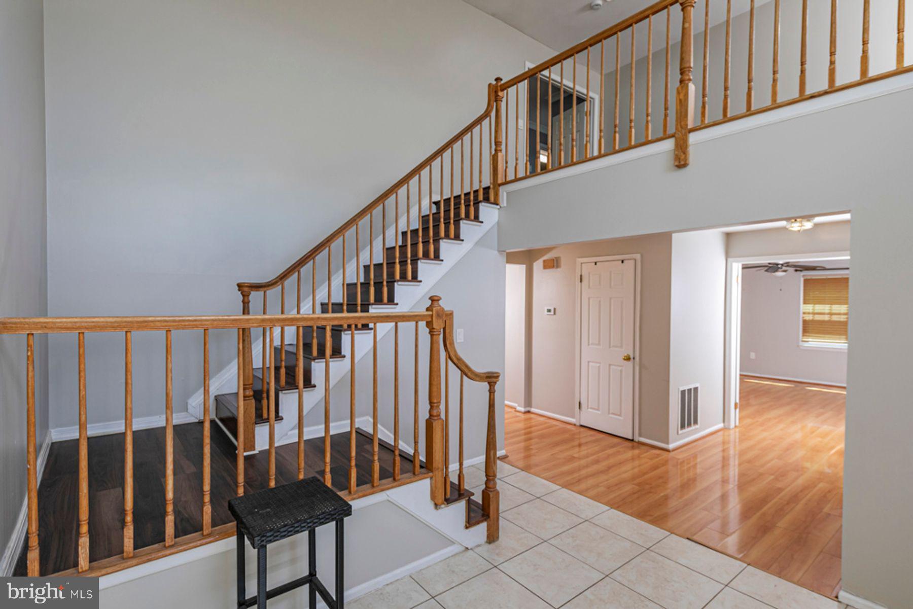 9 CHIPWOOD LANE