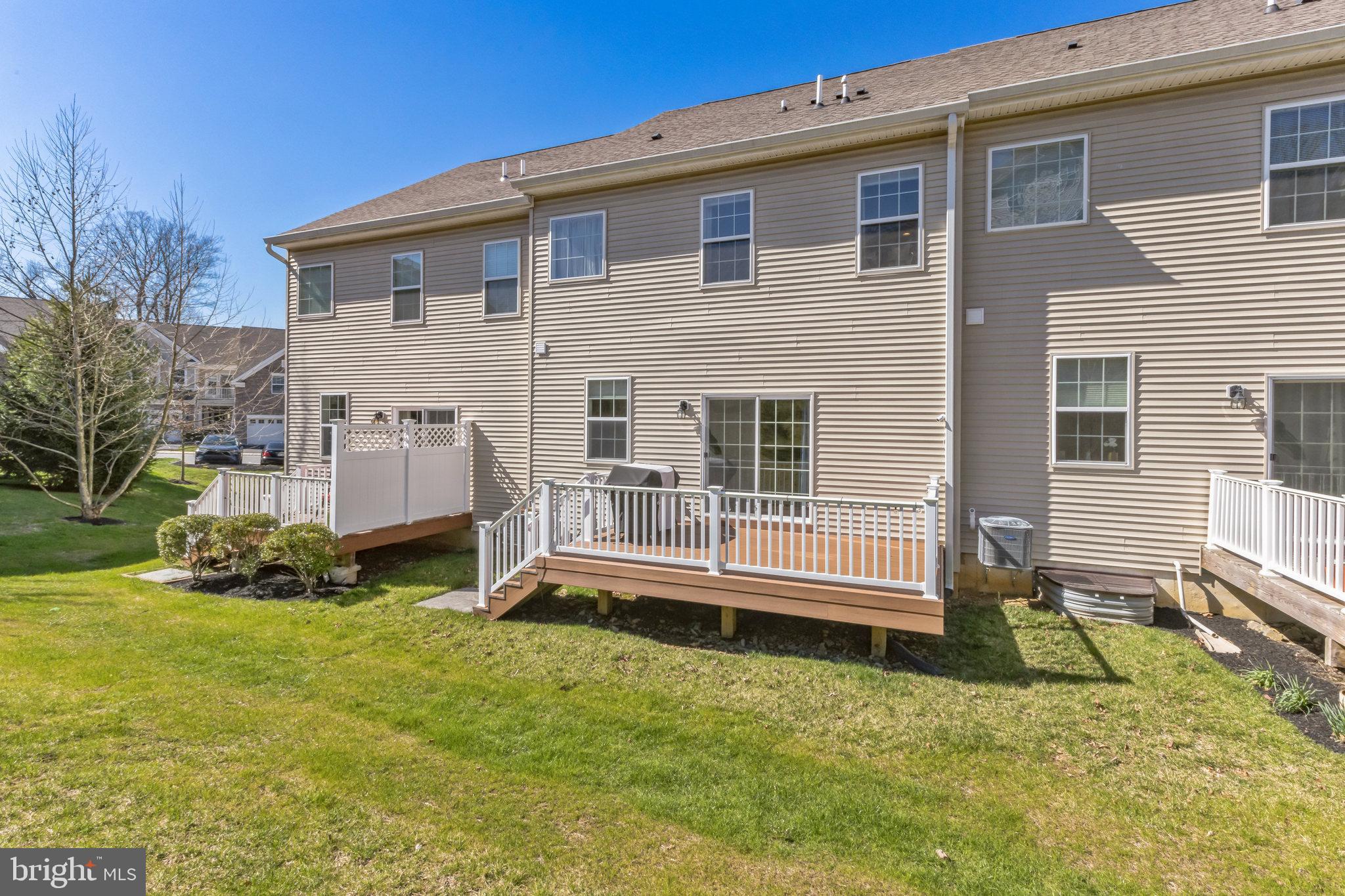 GRANDE AT MUIRWOOD H - Residential
