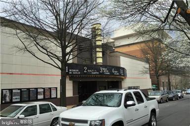 WEST VILLAGE OF SHIRLINGTON - Residential Lease