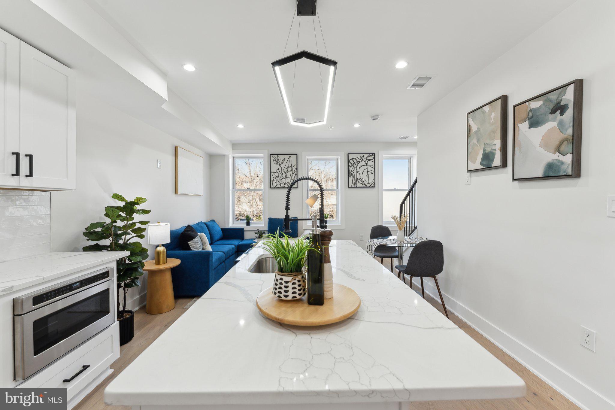 6 ADAMS STREET NW 2