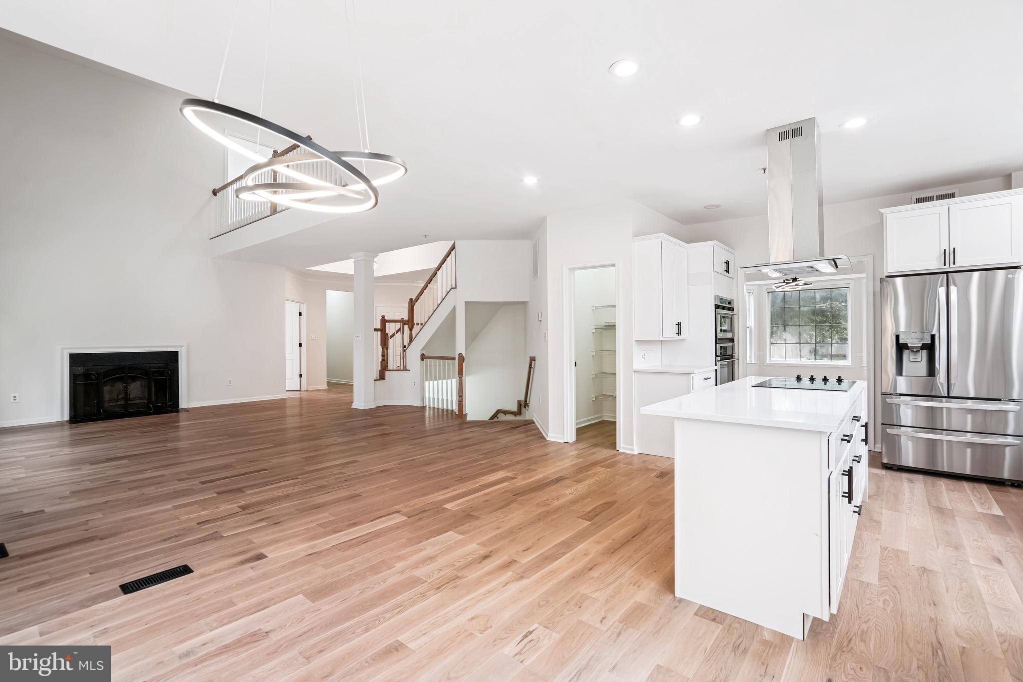 GLENN ESTATES - Residential