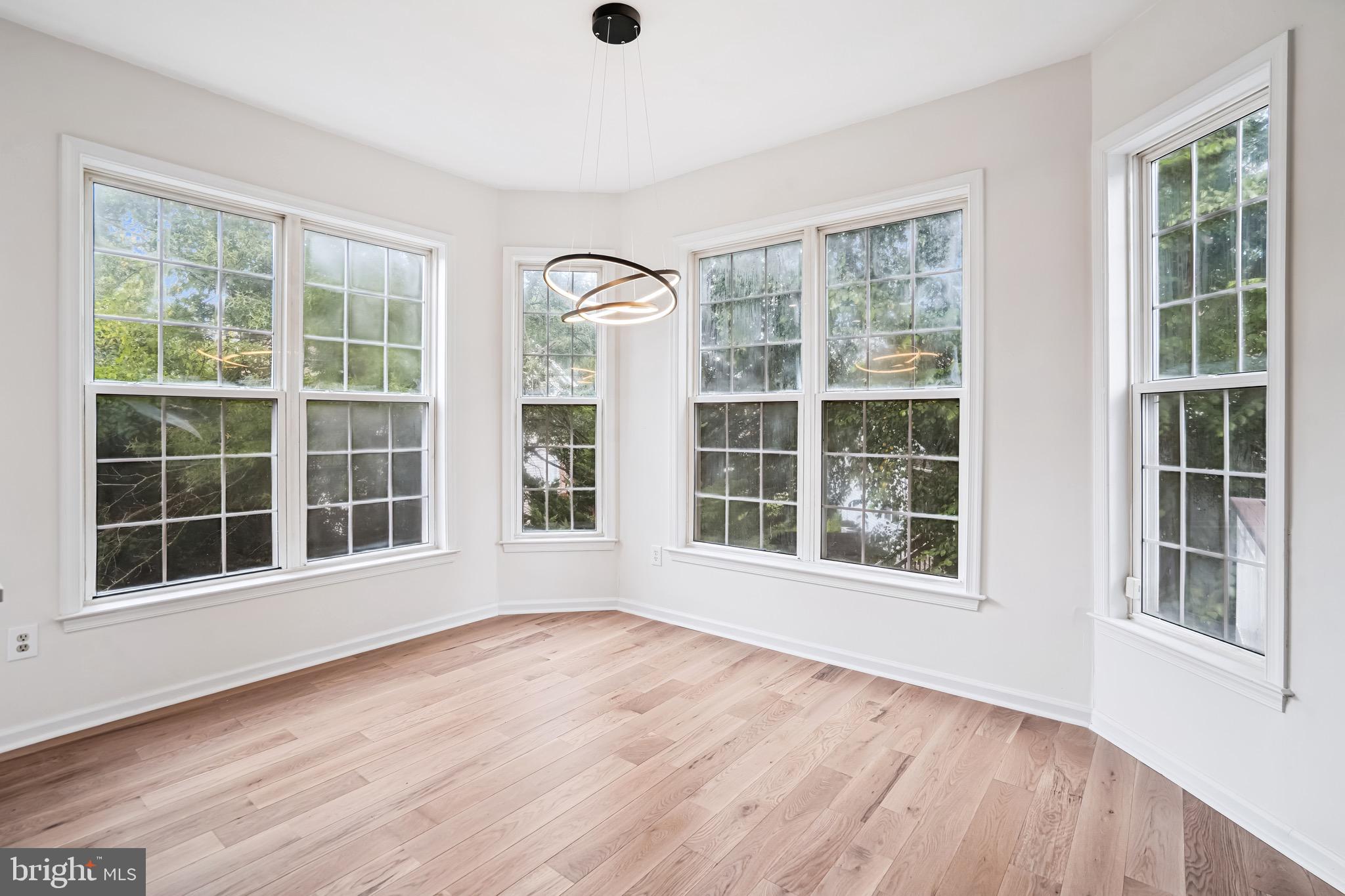 GLENN ESTATES - Residential