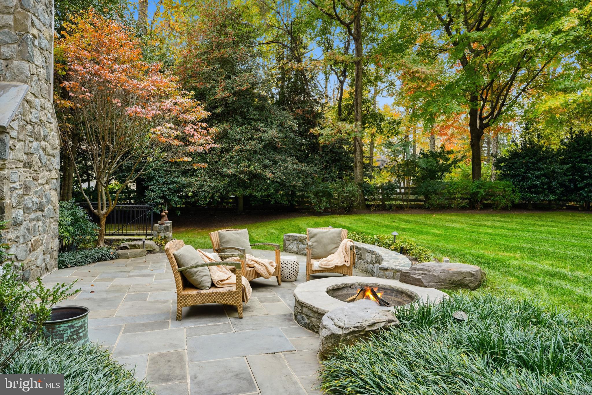 FOX RUN - Residential