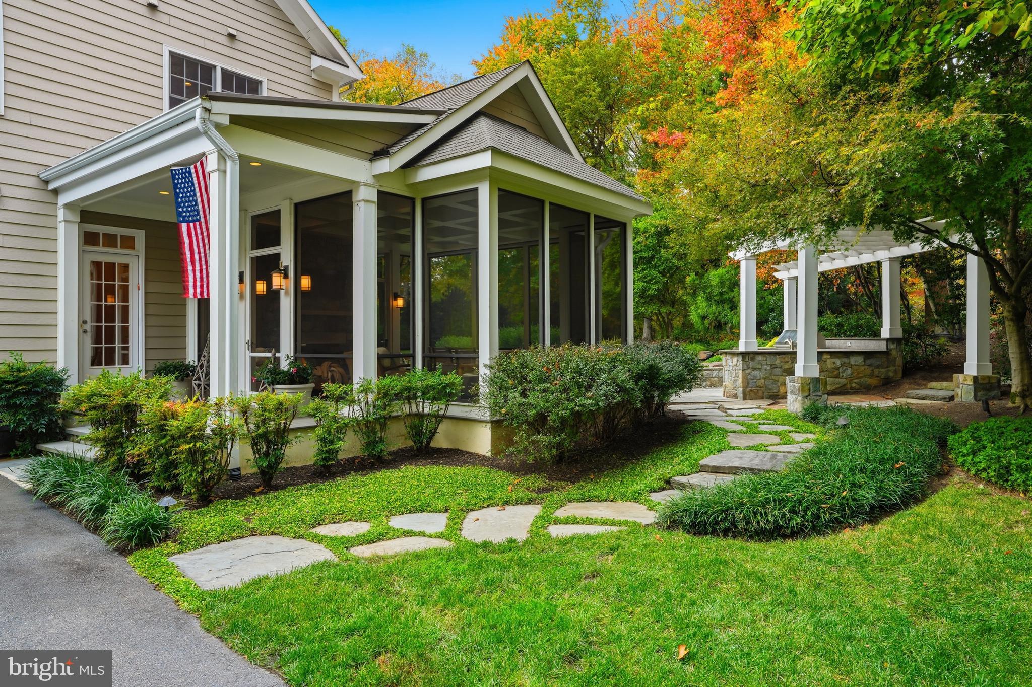 FOX RUN - Residential