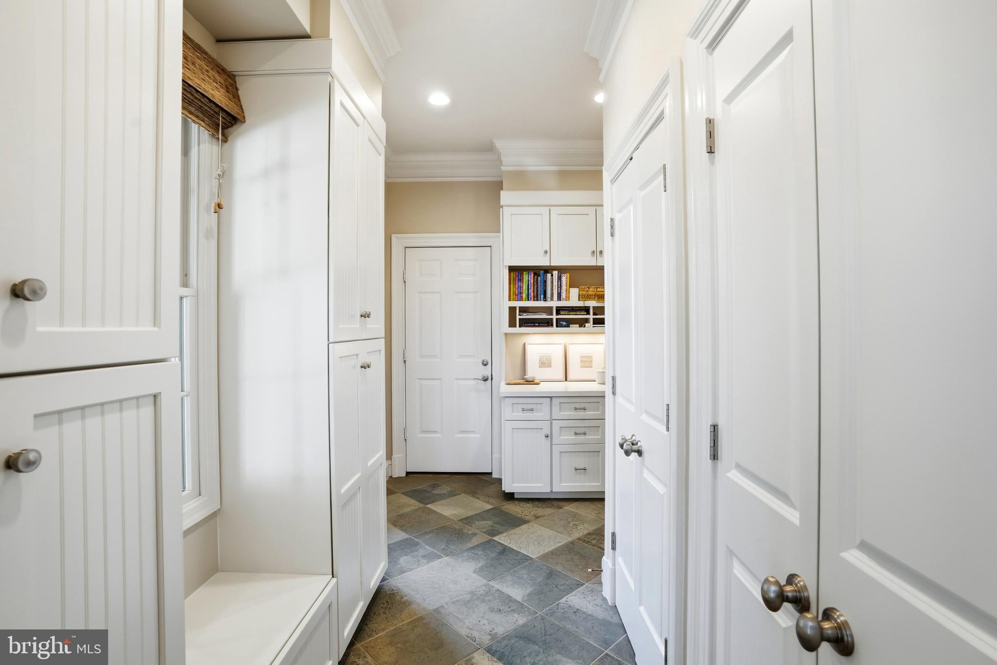 FOX RUN - Residential