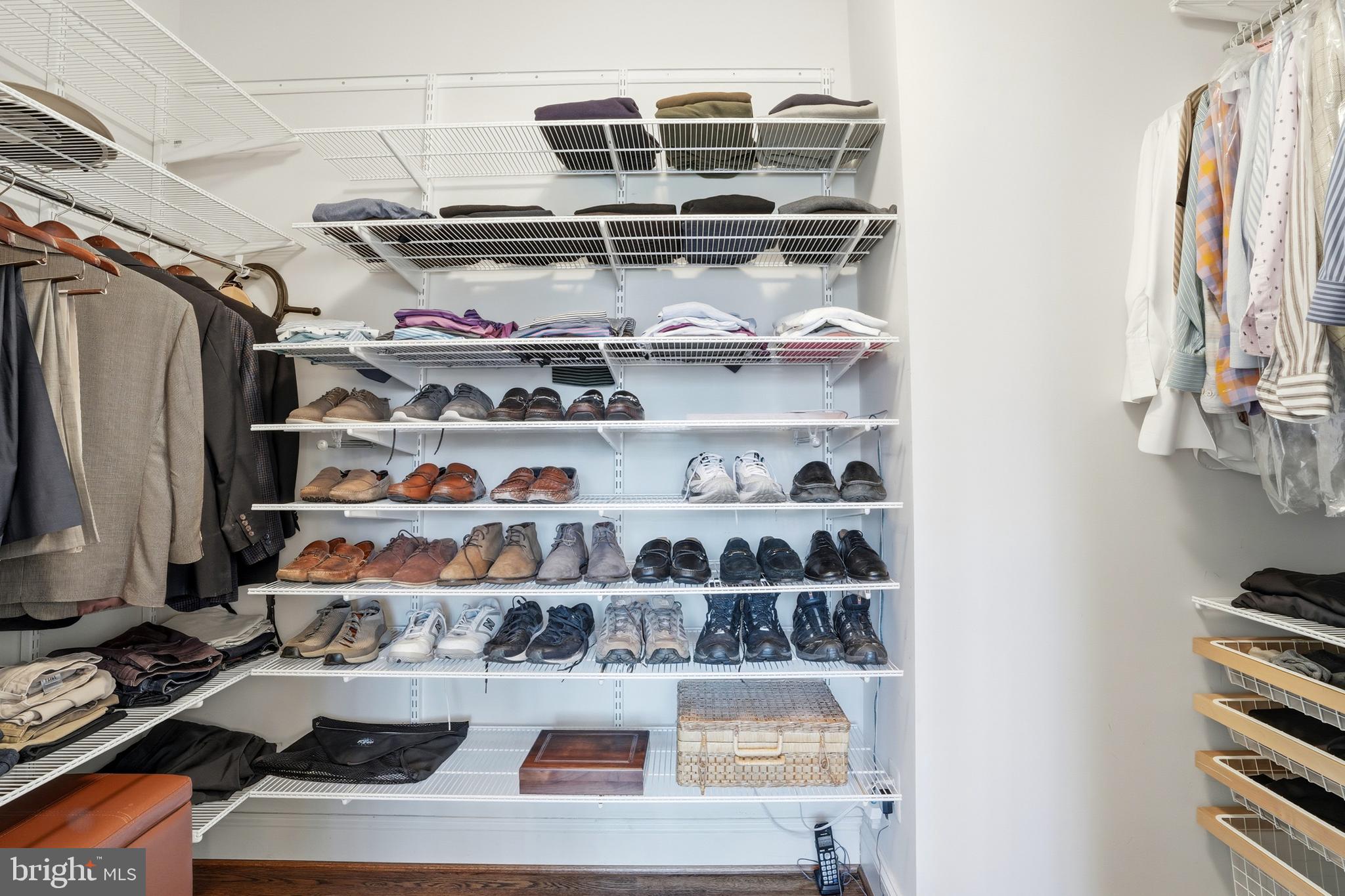 FOX RUN - Residential