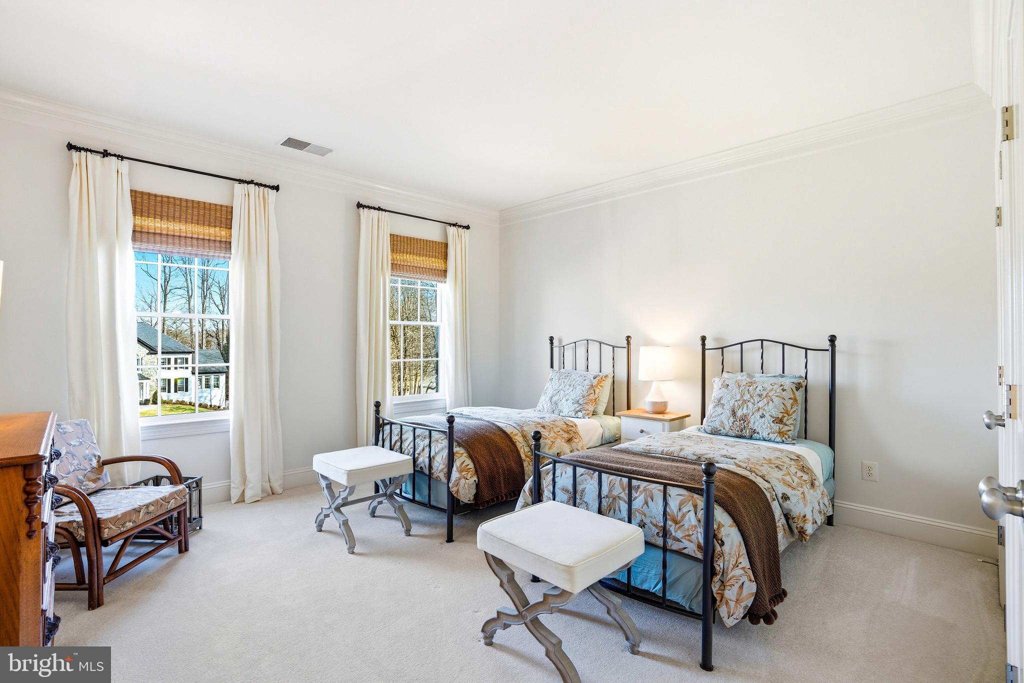 FOX RUN - Residential