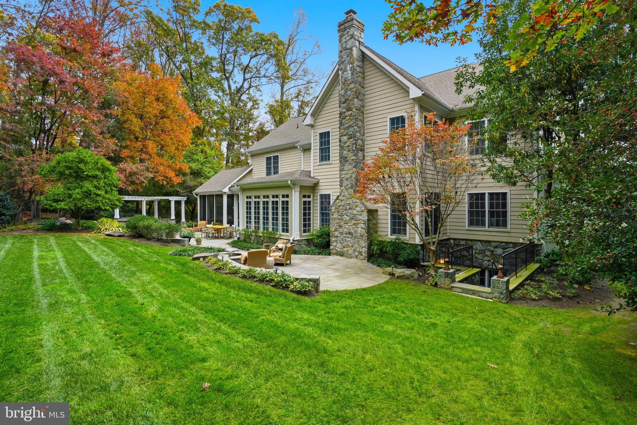 FOX RUN - Residential