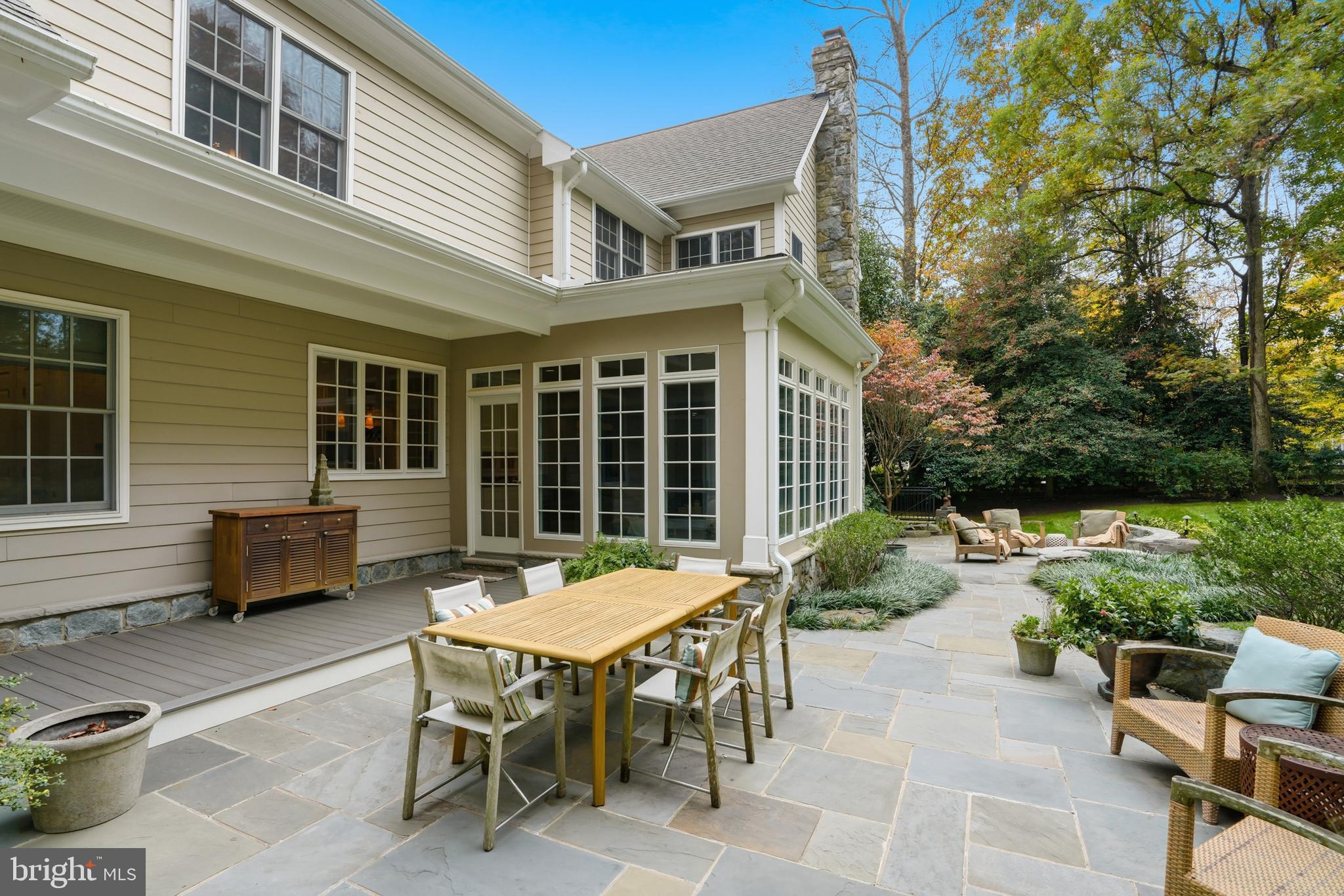 FOX RUN - Residential