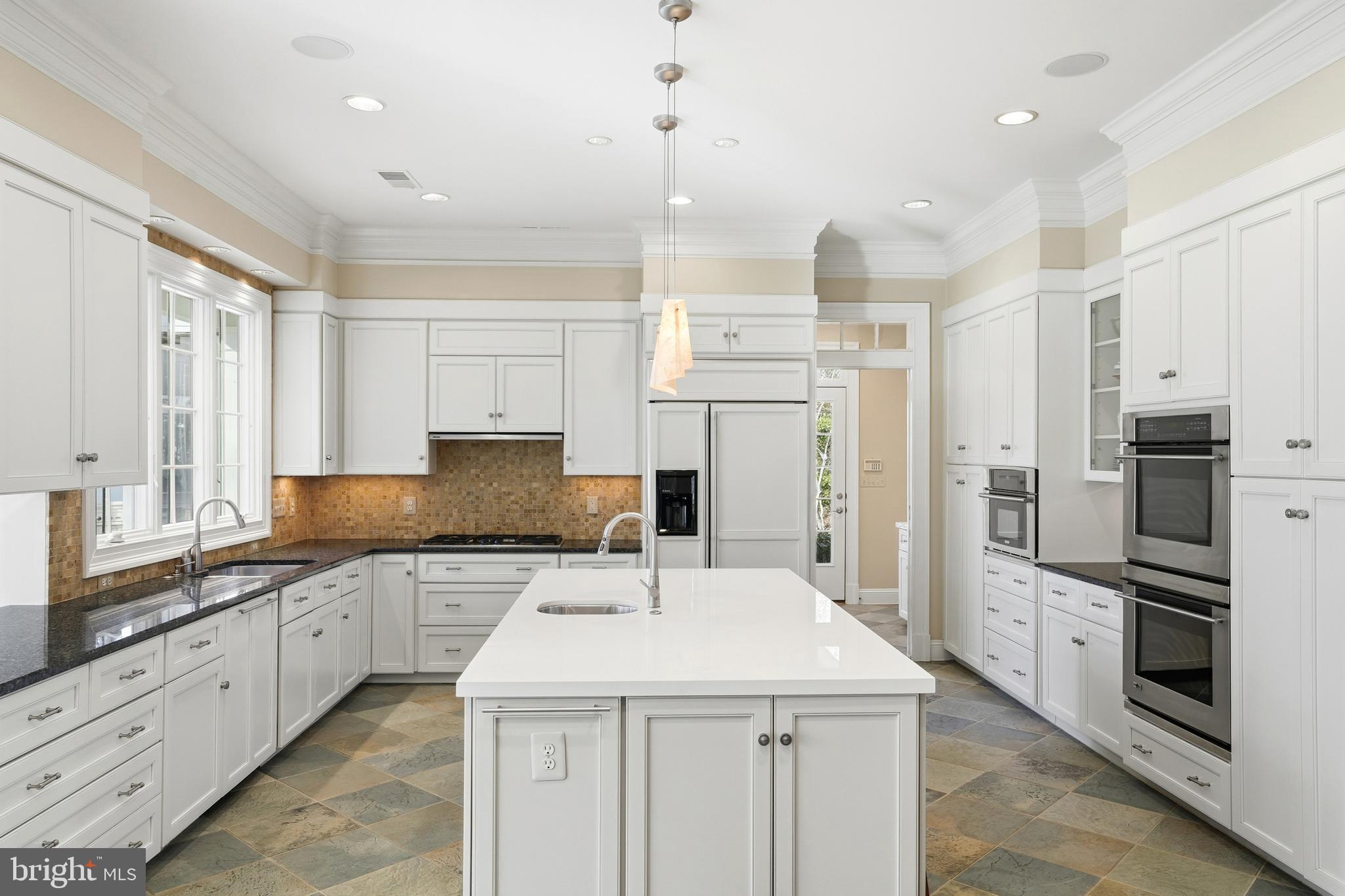 FOX RUN - Residential