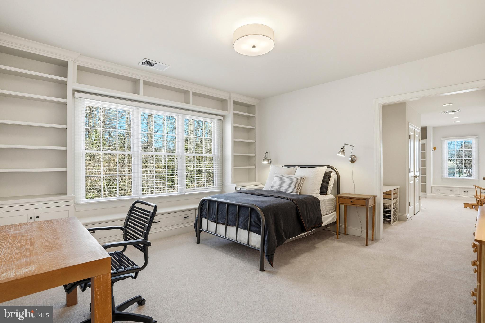 FOX RUN - Residential