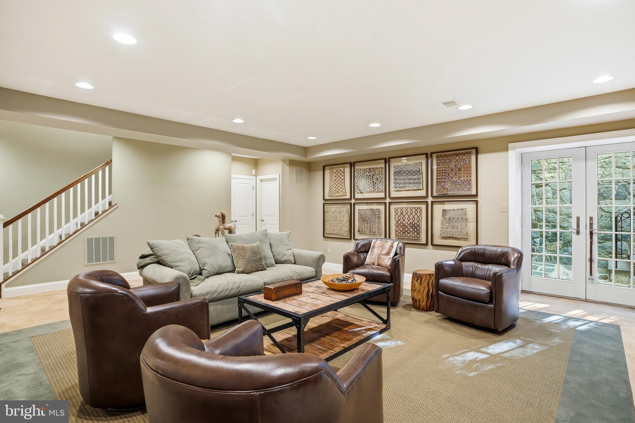 FOX RUN - Residential