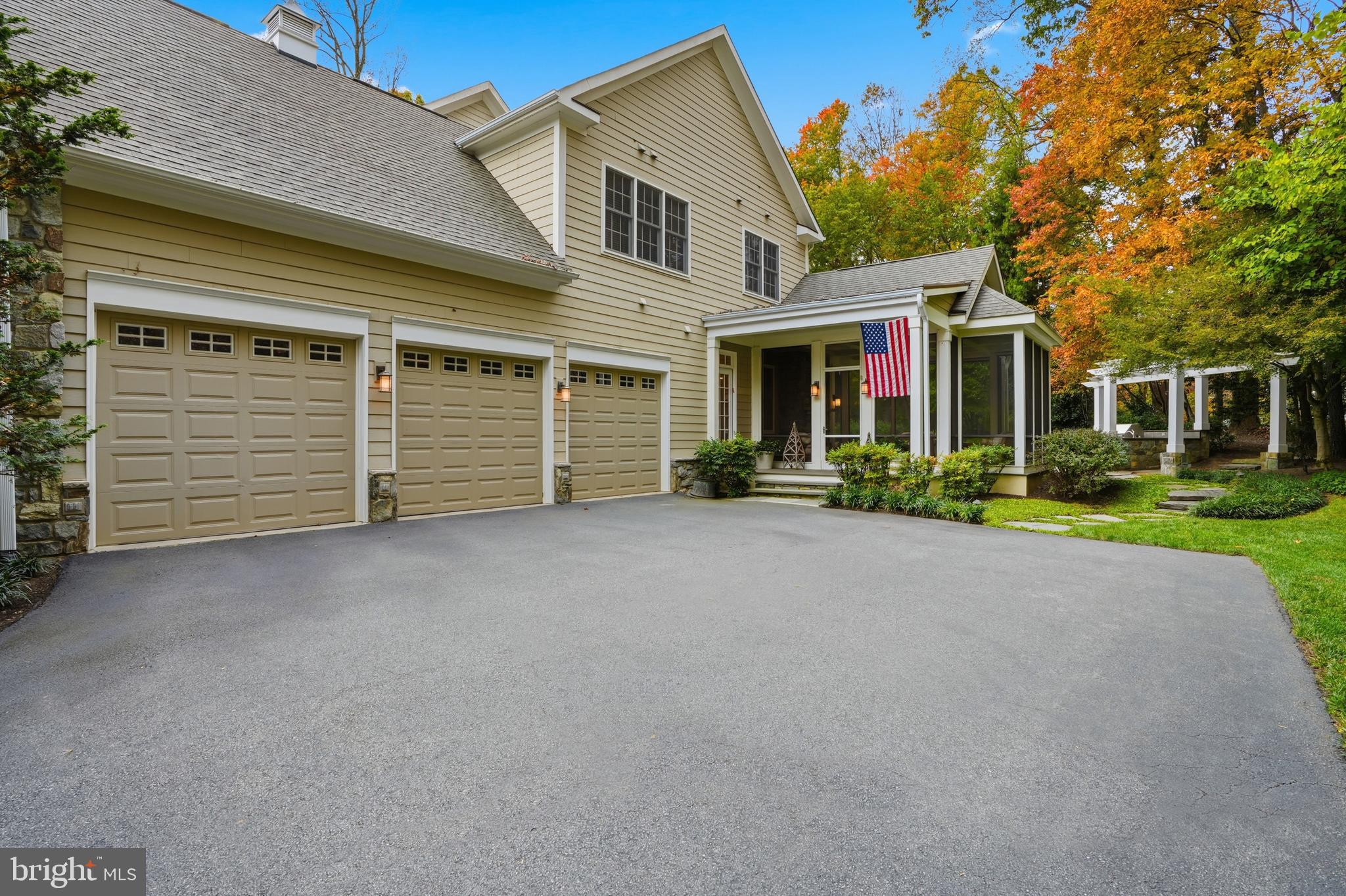 FOX RUN - Residential