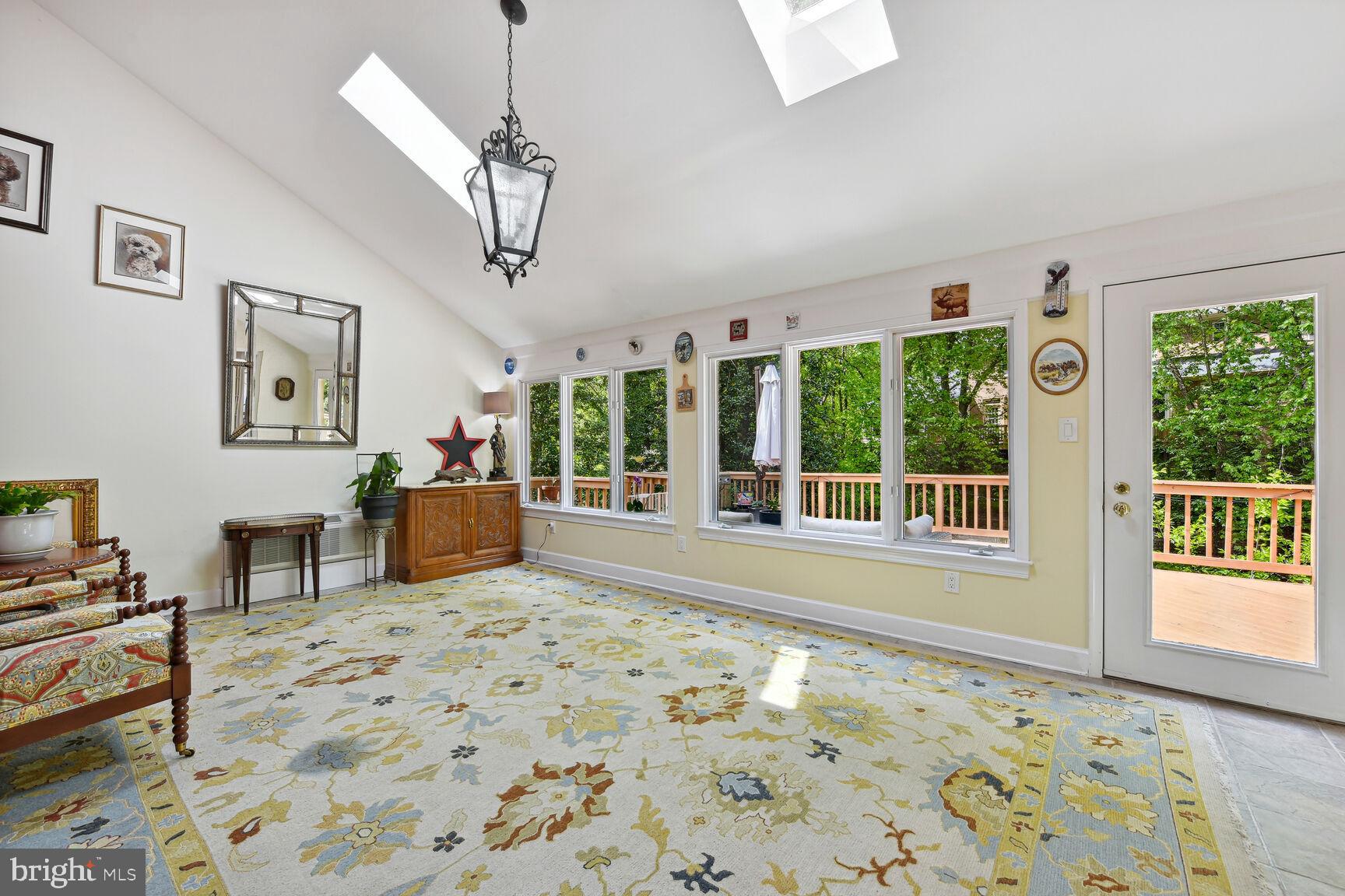 AVENEL - Residential