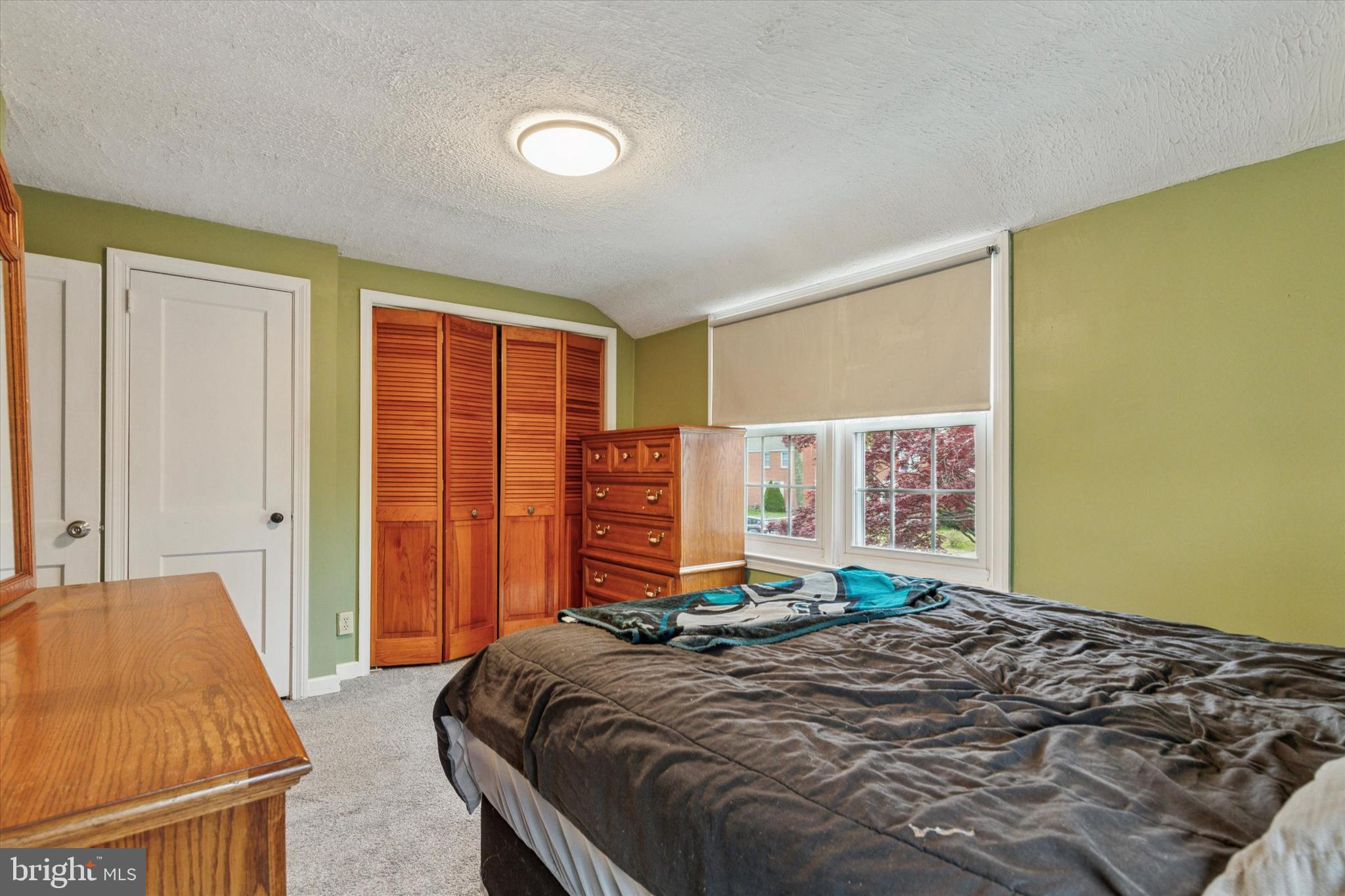 NORRISTOWN - Residential