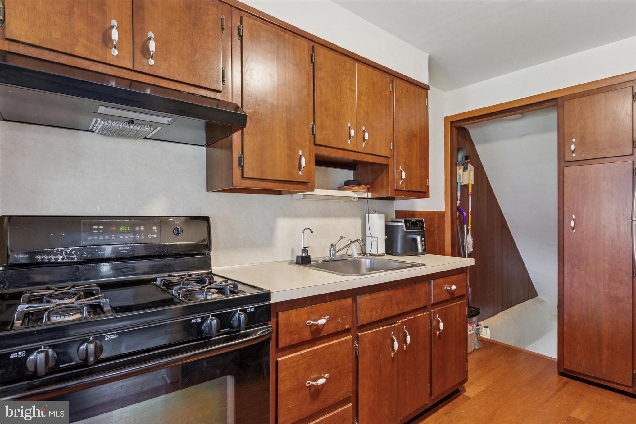 NORRISTOWN - Residential