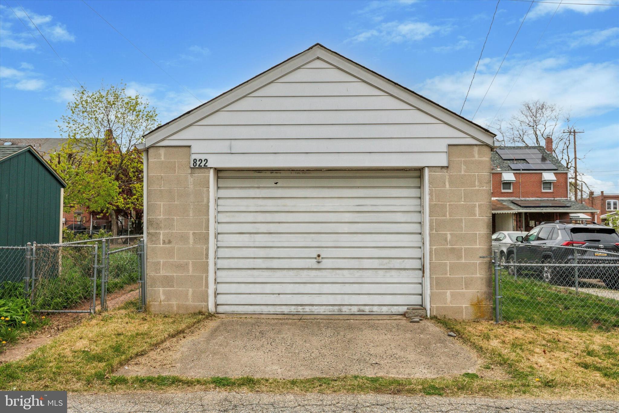 NORRISTOWN - Residential