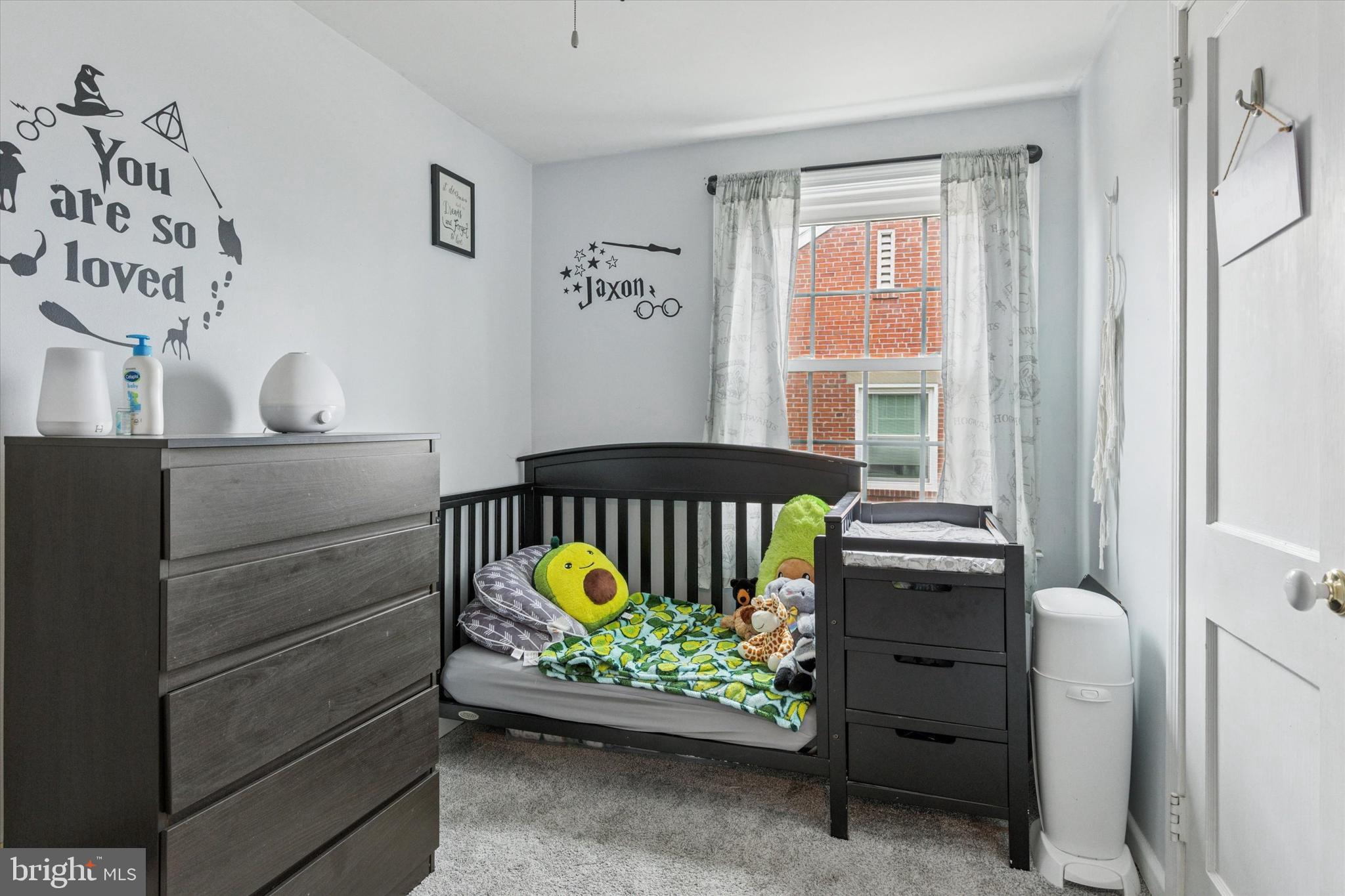 NORRISTOWN - Residential