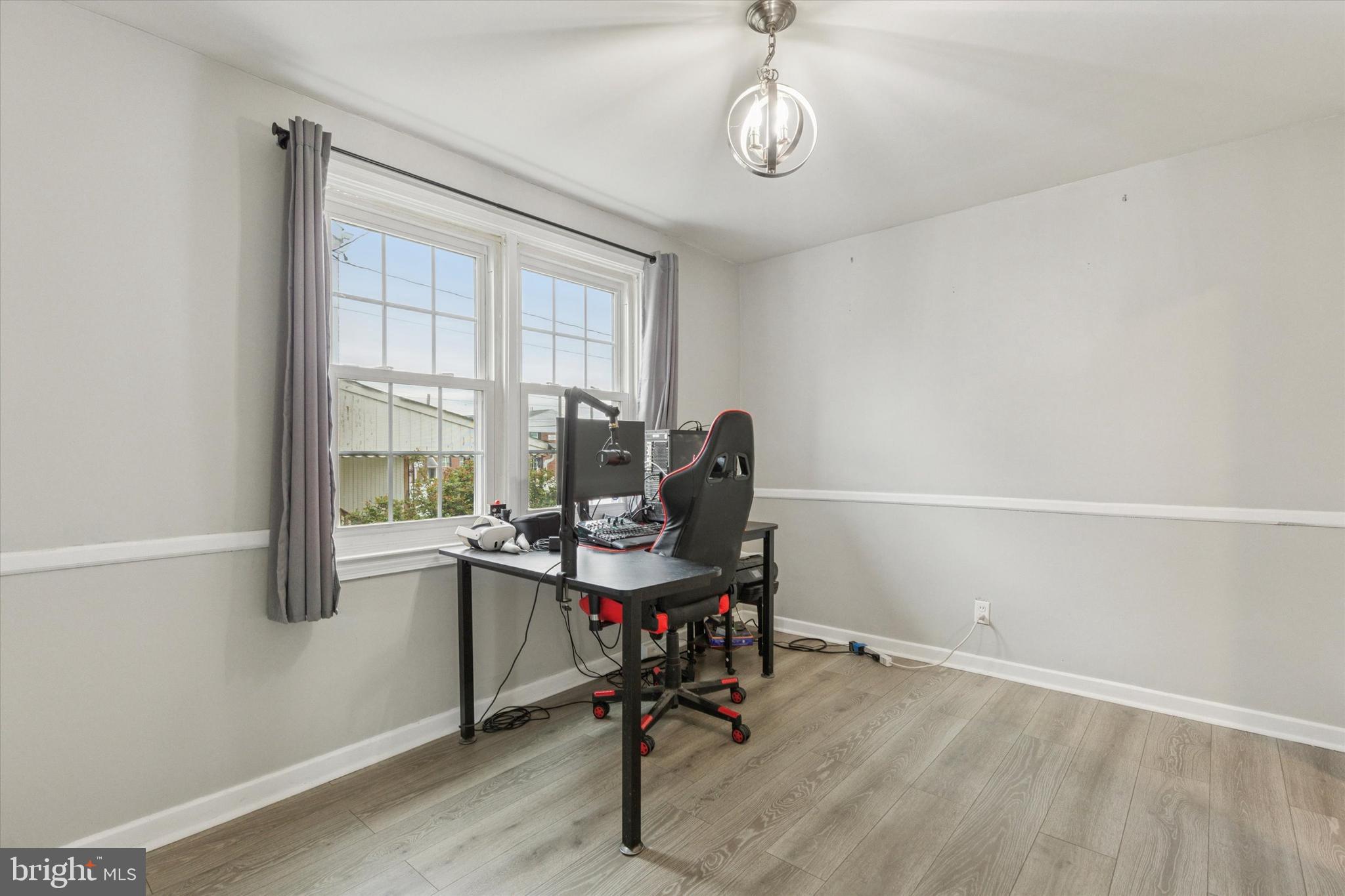 NORRISTOWN - Residential