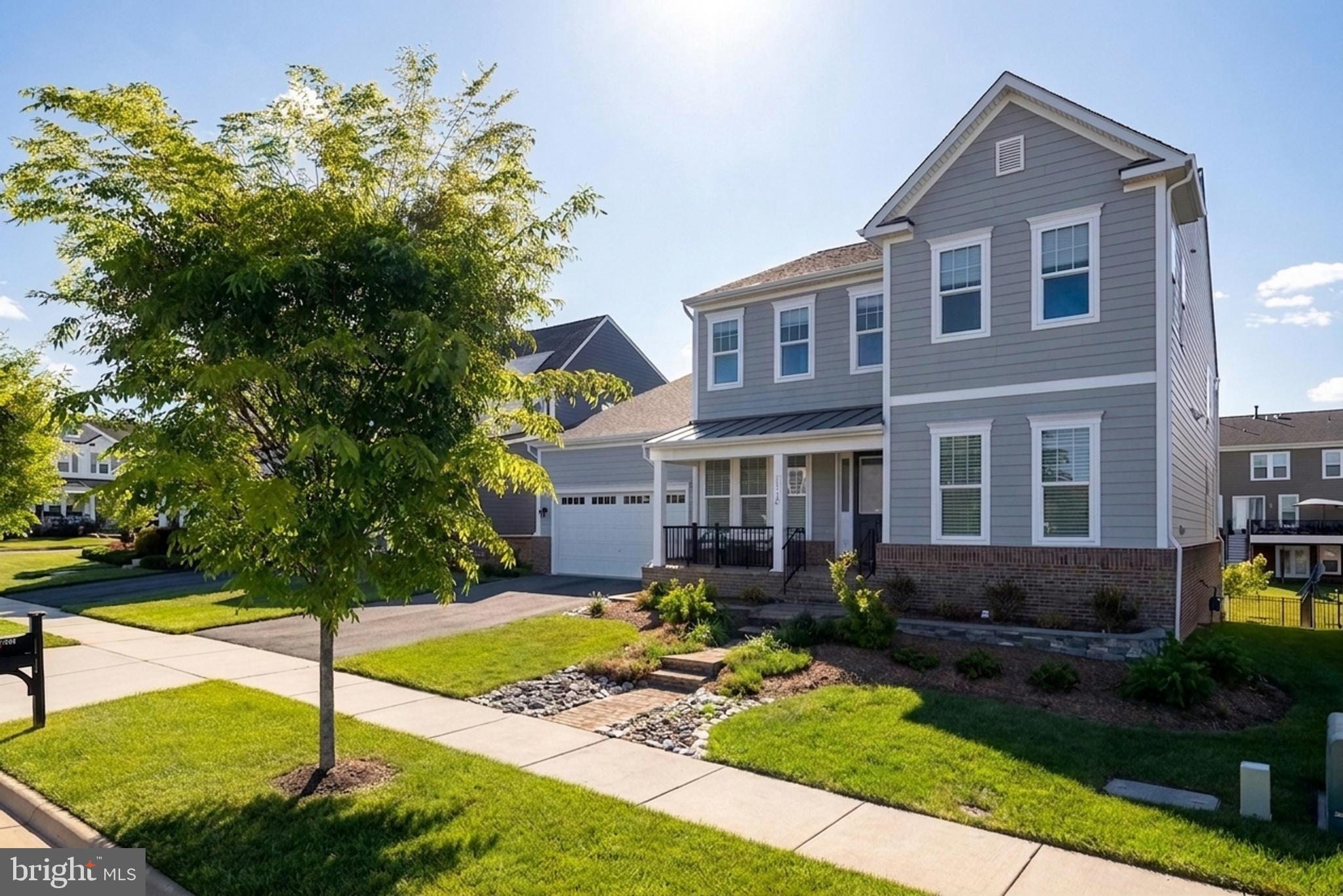 MEADOW BROOK FARM - Residential