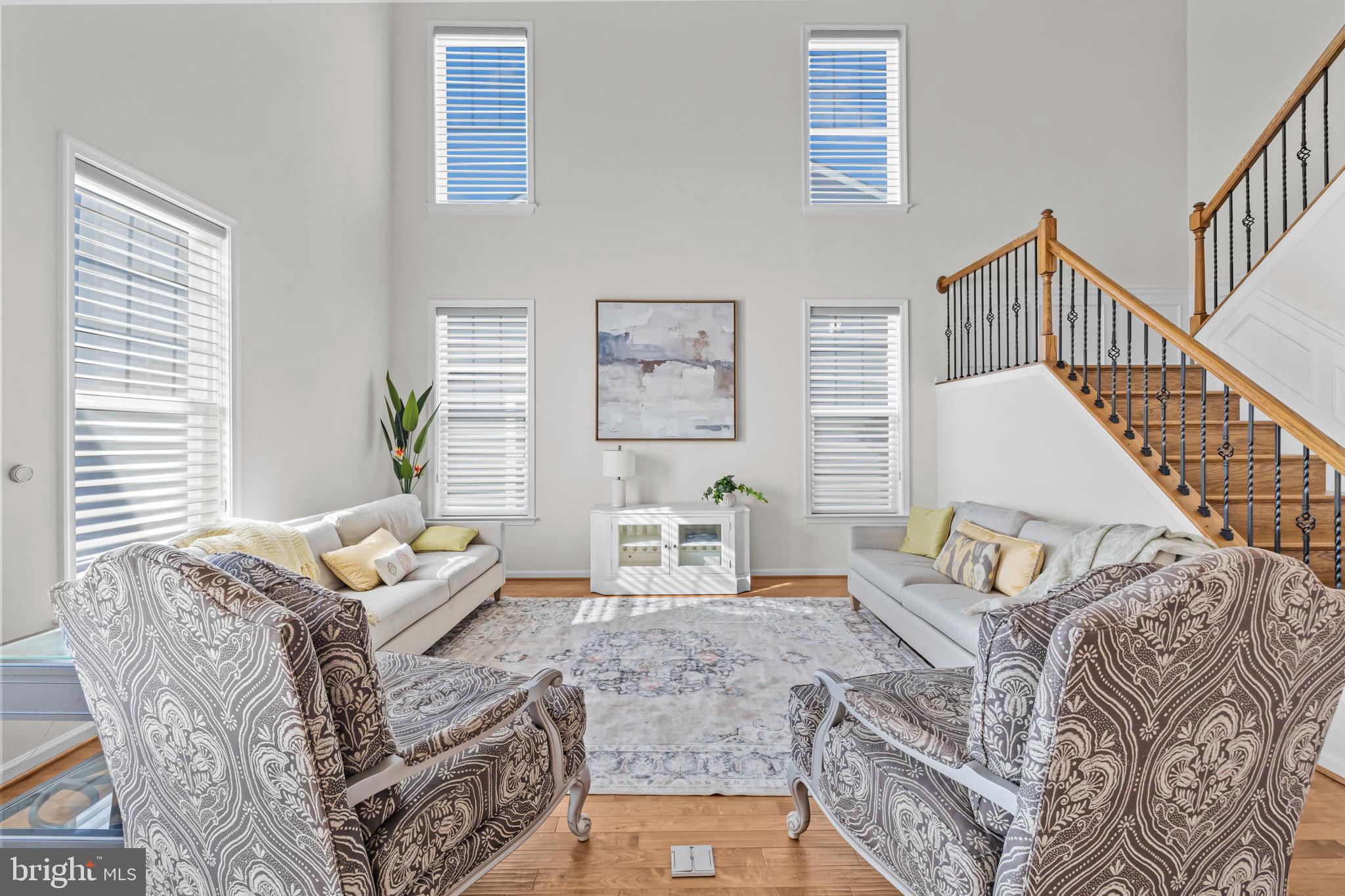 MEADOW BROOK FARM - Residential