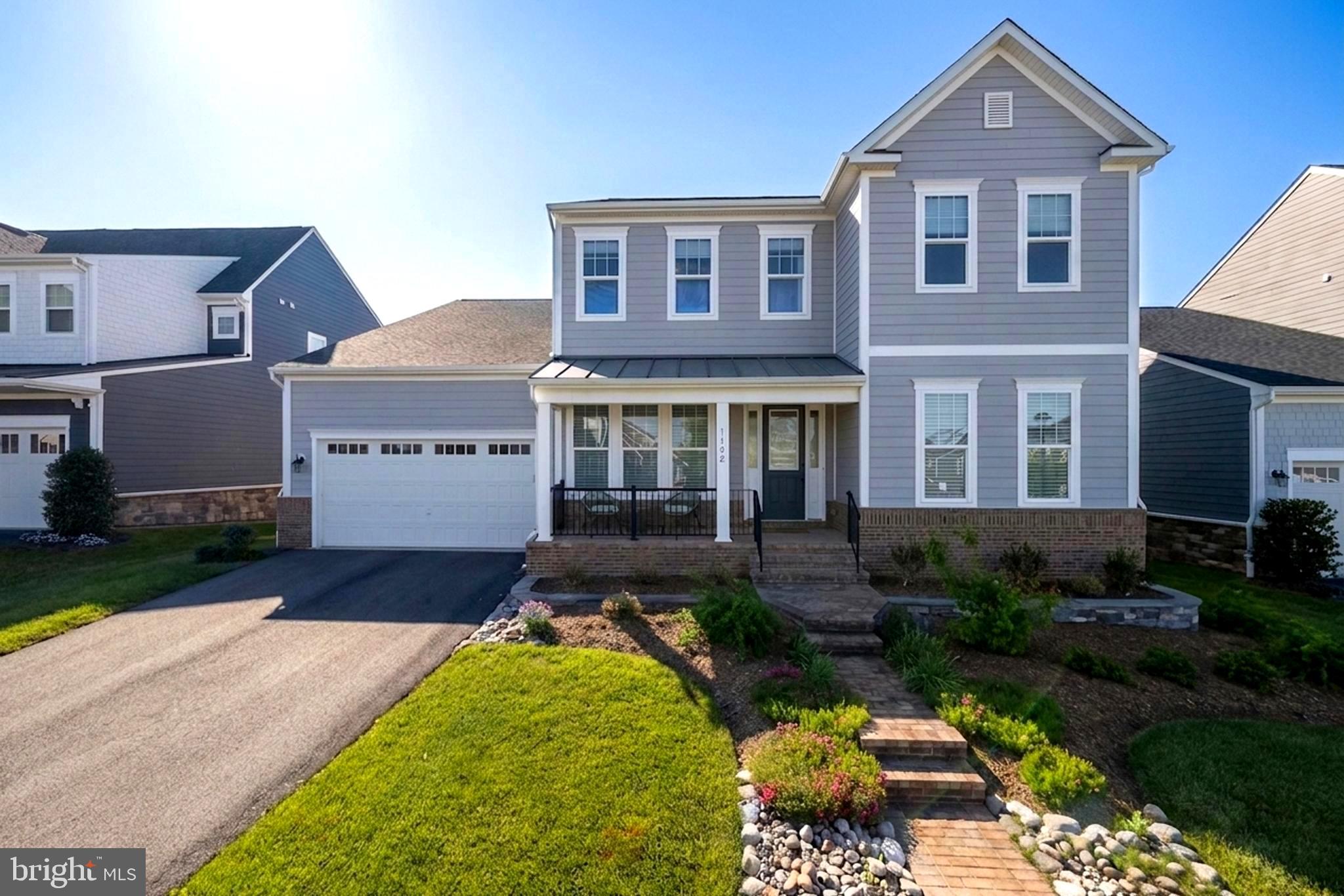 MEADOW BROOK FARM - Residential