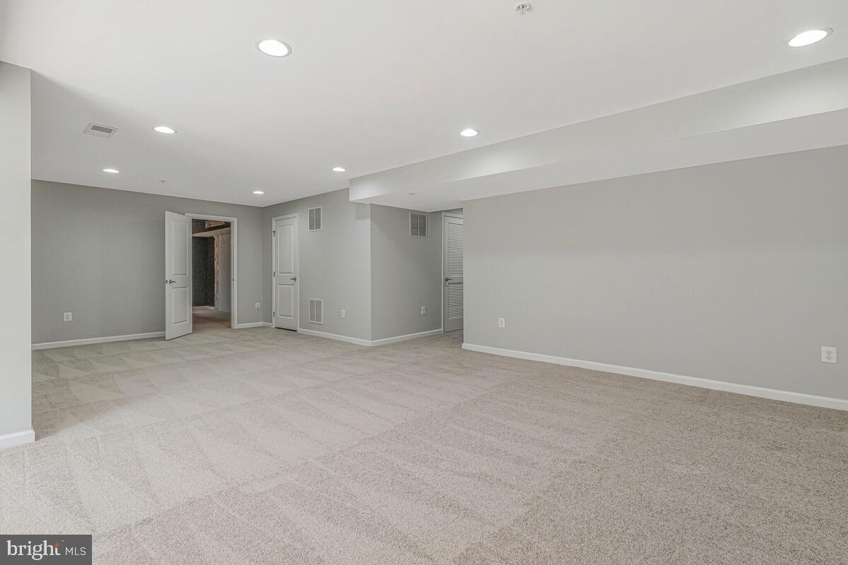 SIMMONS RIDGE-PLAT 1> - Residential