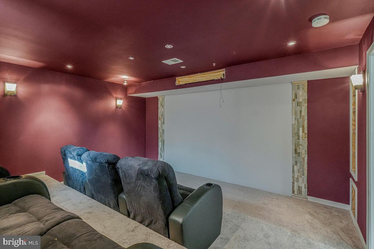 SIMMONS RIDGE-PLAT 1> - Residential