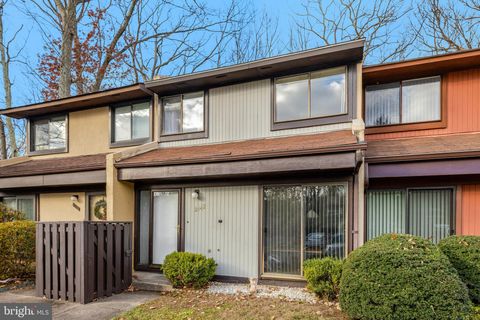 2142 CARTWRIGHT PLACE RESTON VA 20191