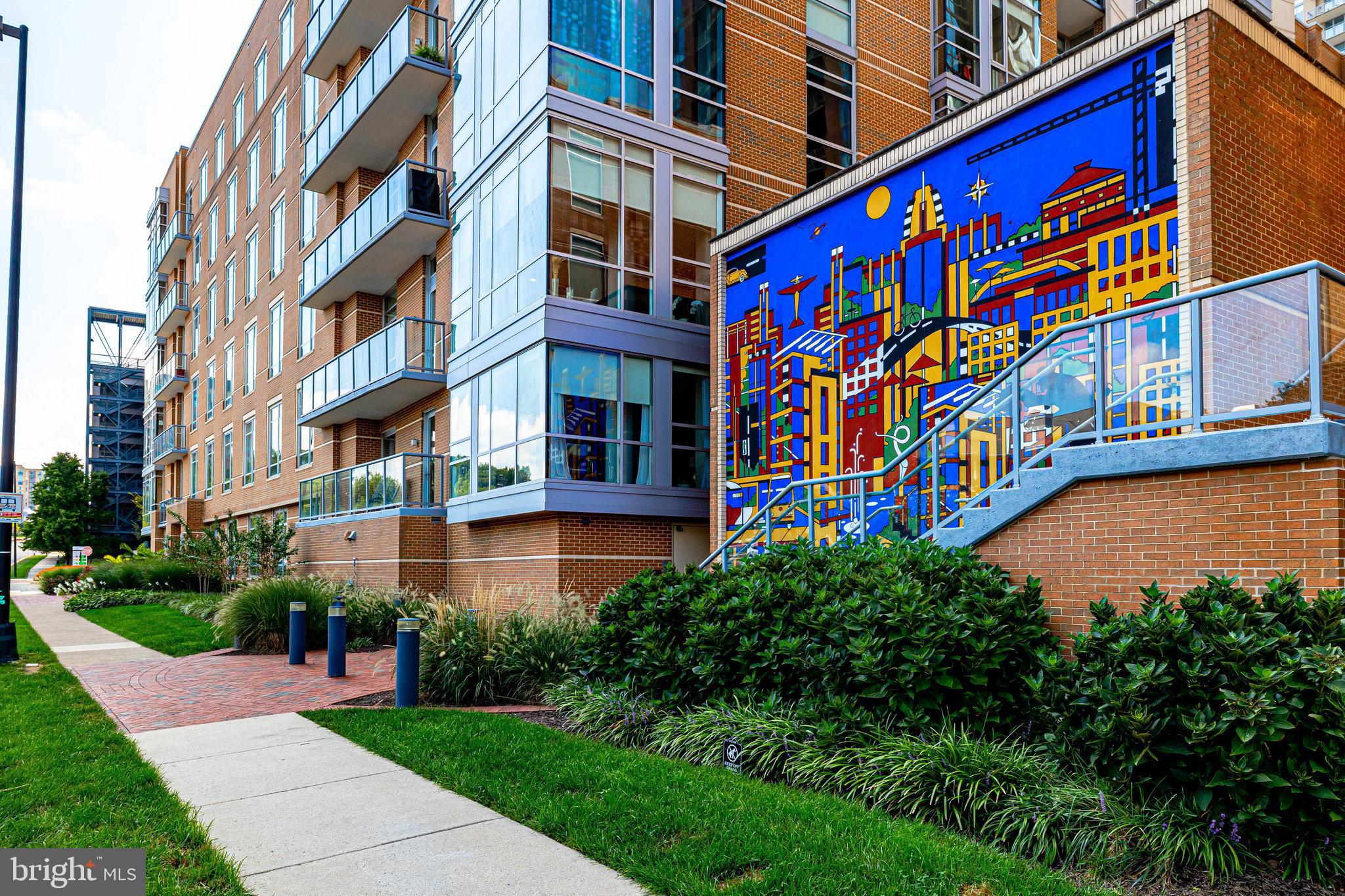 RESTON - Residential