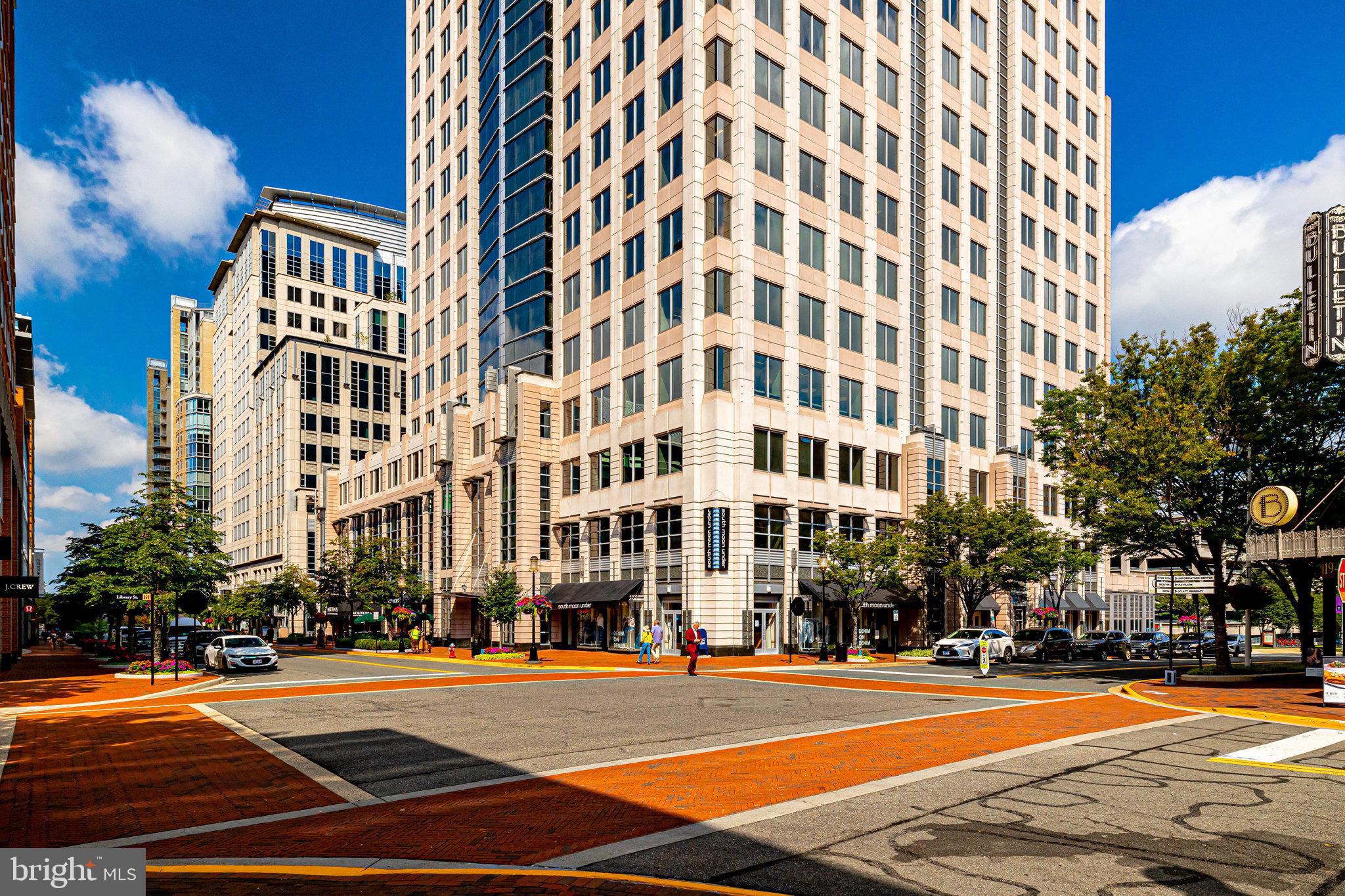 RESTON - Residential