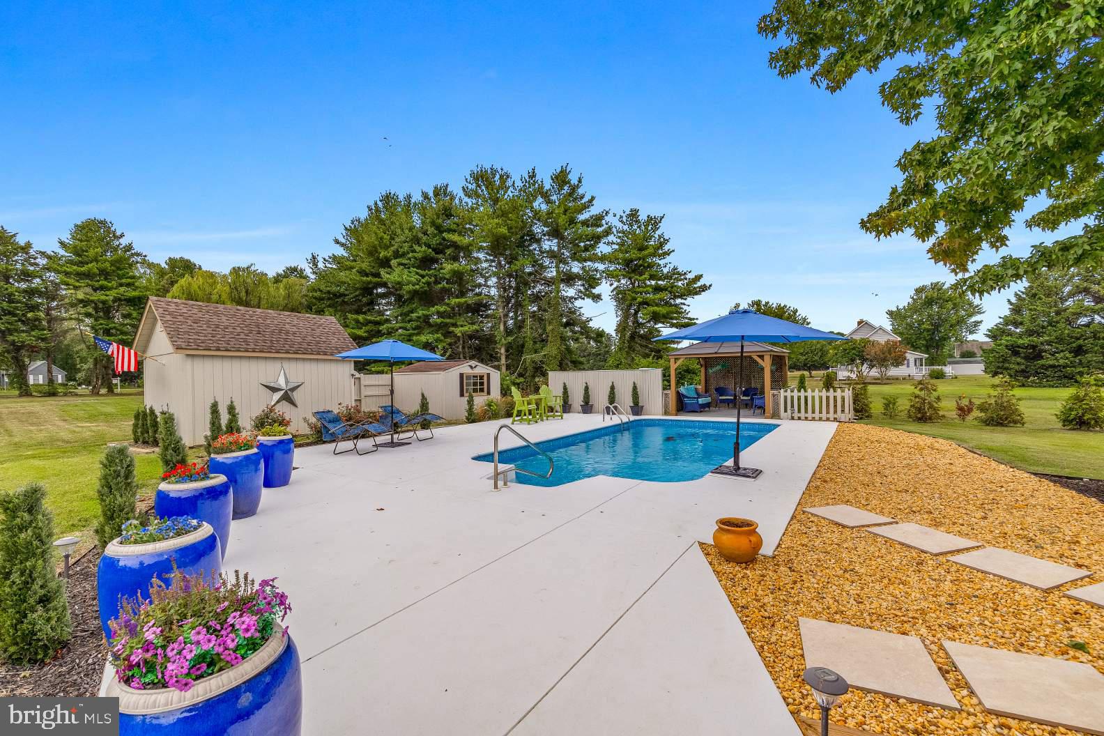 INDIAN POINT WEST - Residential