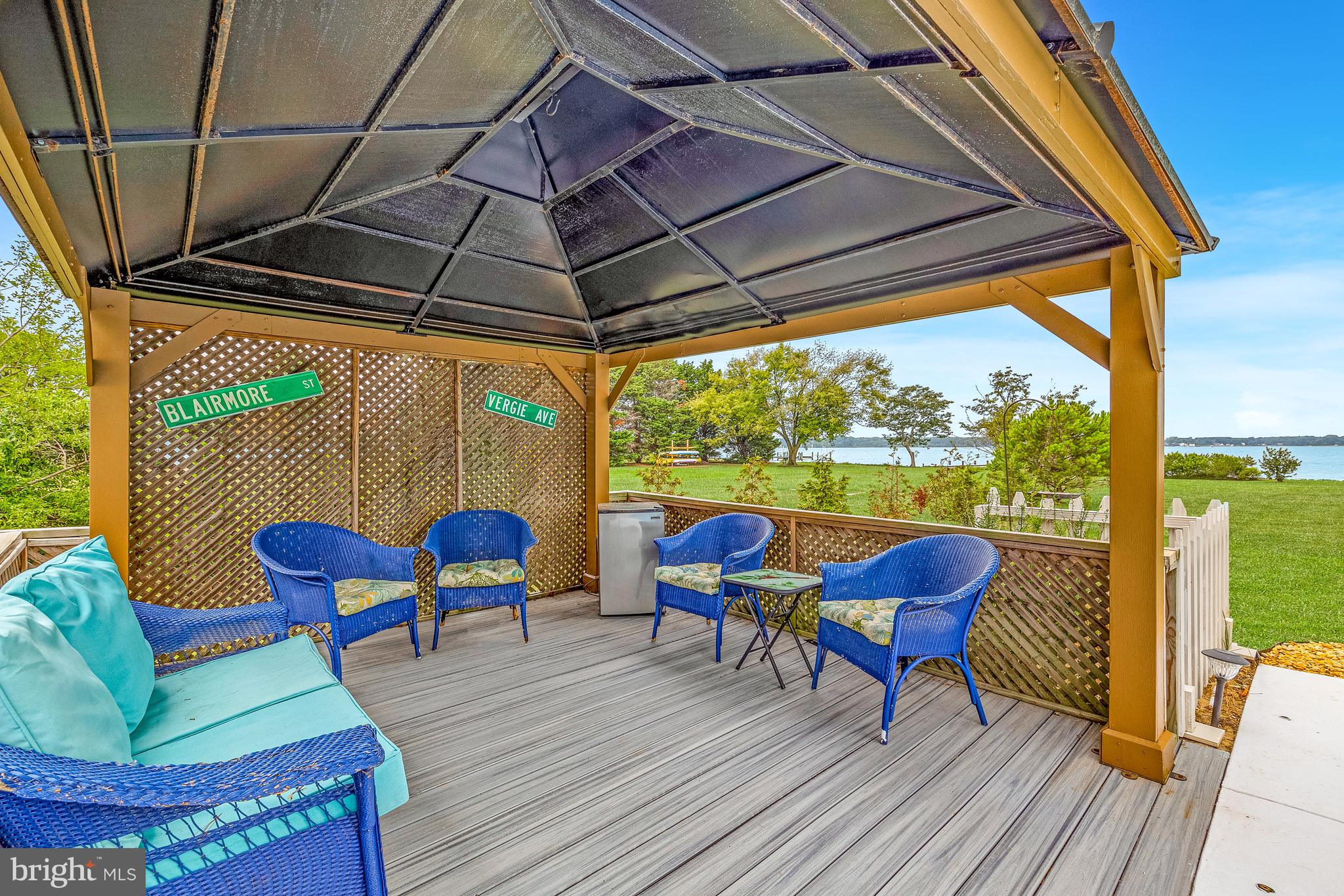 INDIAN POINT WEST - Residential