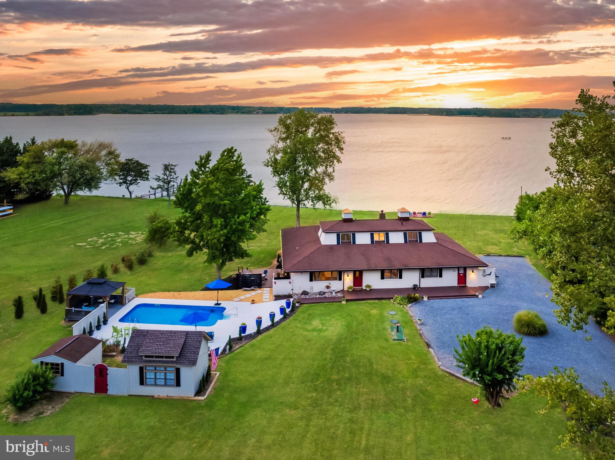 INDIAN POINT WEST - Residential